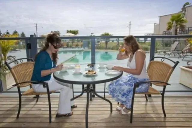 People in Corrigans Cove People in Corrigans Cove