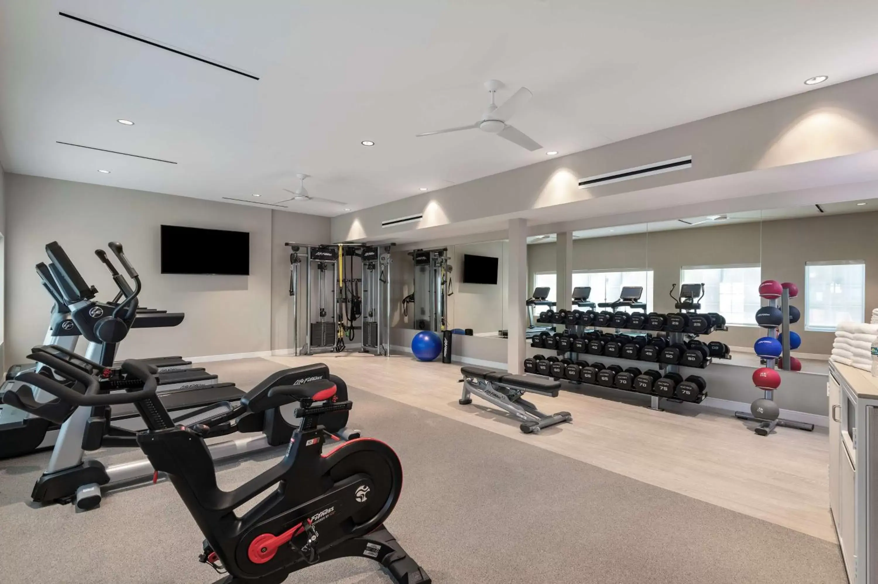 Fitness centre/facilities, Fitness Center/Facilities in DoubleTree Suites by Hilton Naples