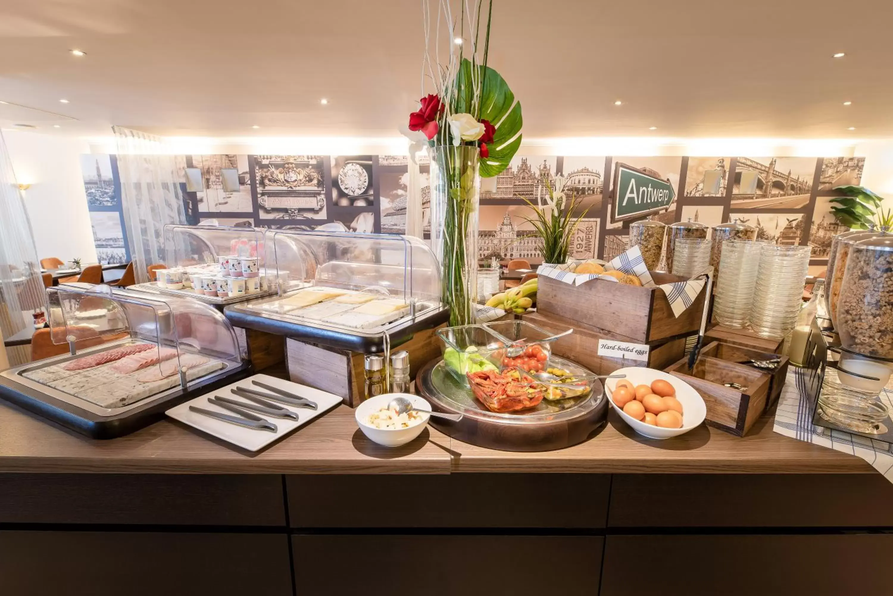 Continental breakfast in Astoria Hotel Antwerp