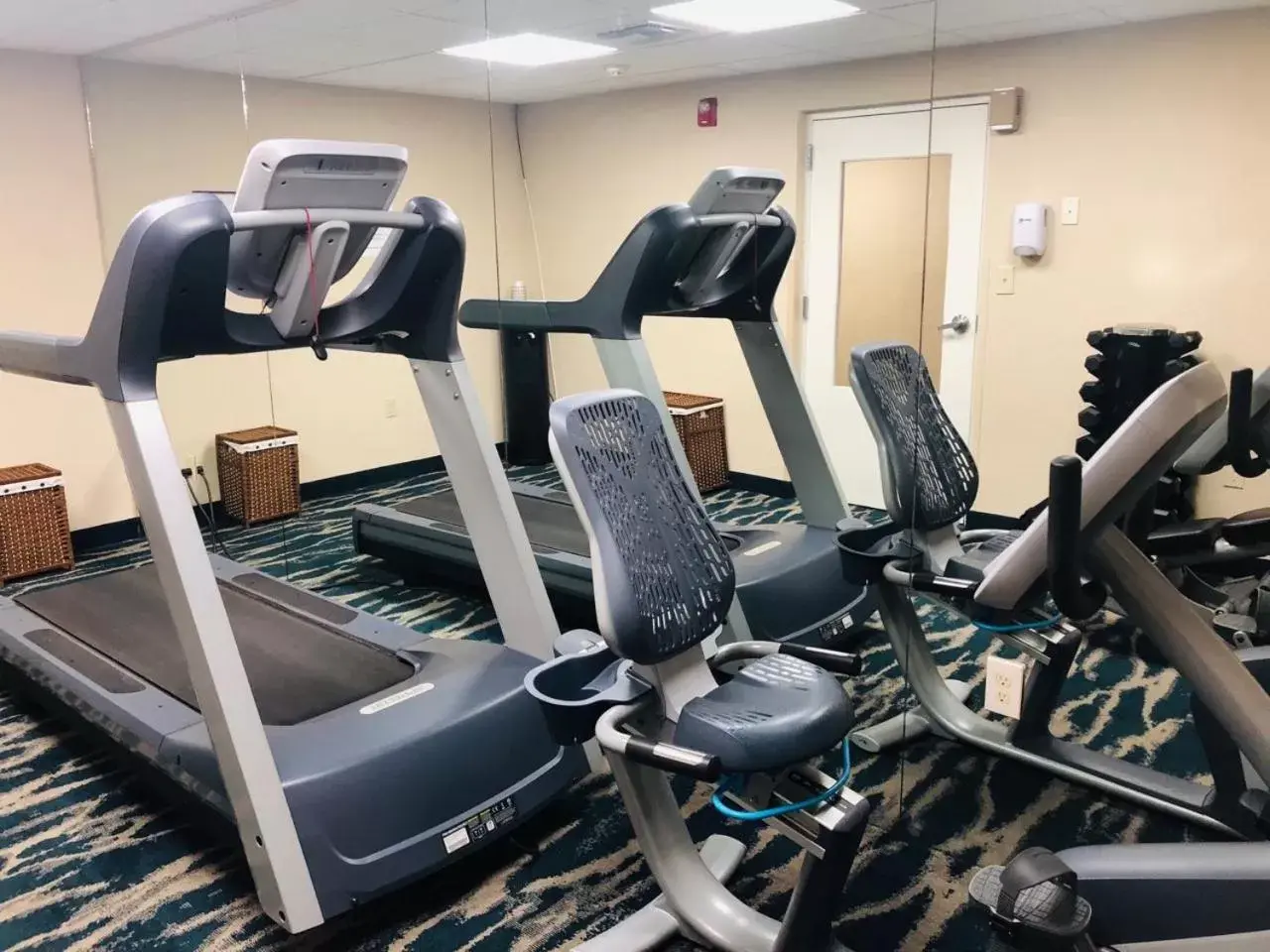 Fitness centre/facilities, Fitness Center/Facilities in Quality Inn & Suites Heritage Park