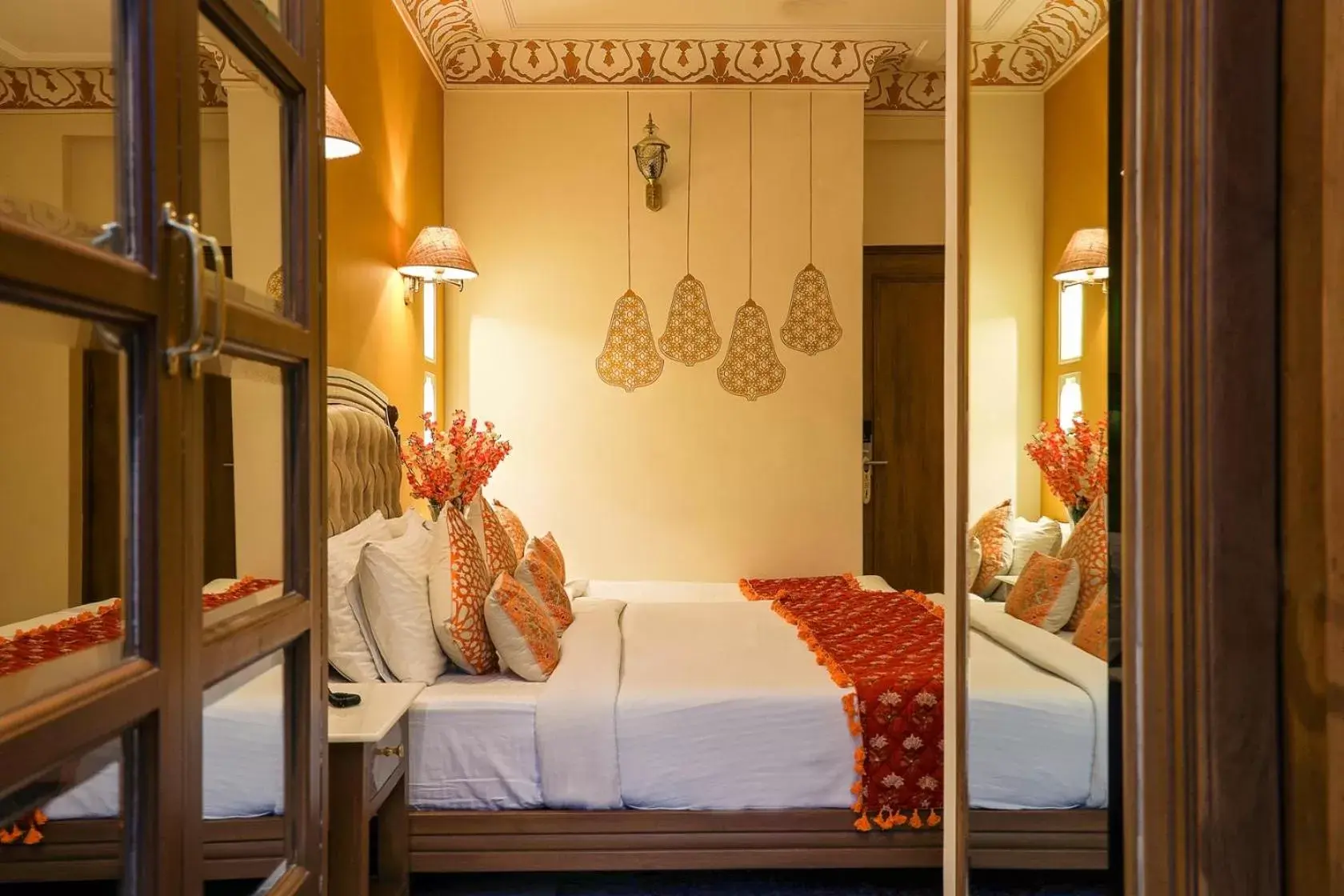 Bed in Laxmi Palace Heritage Boutique Hotel Bed in Laxmi Palace Heritage Boutique Hotel