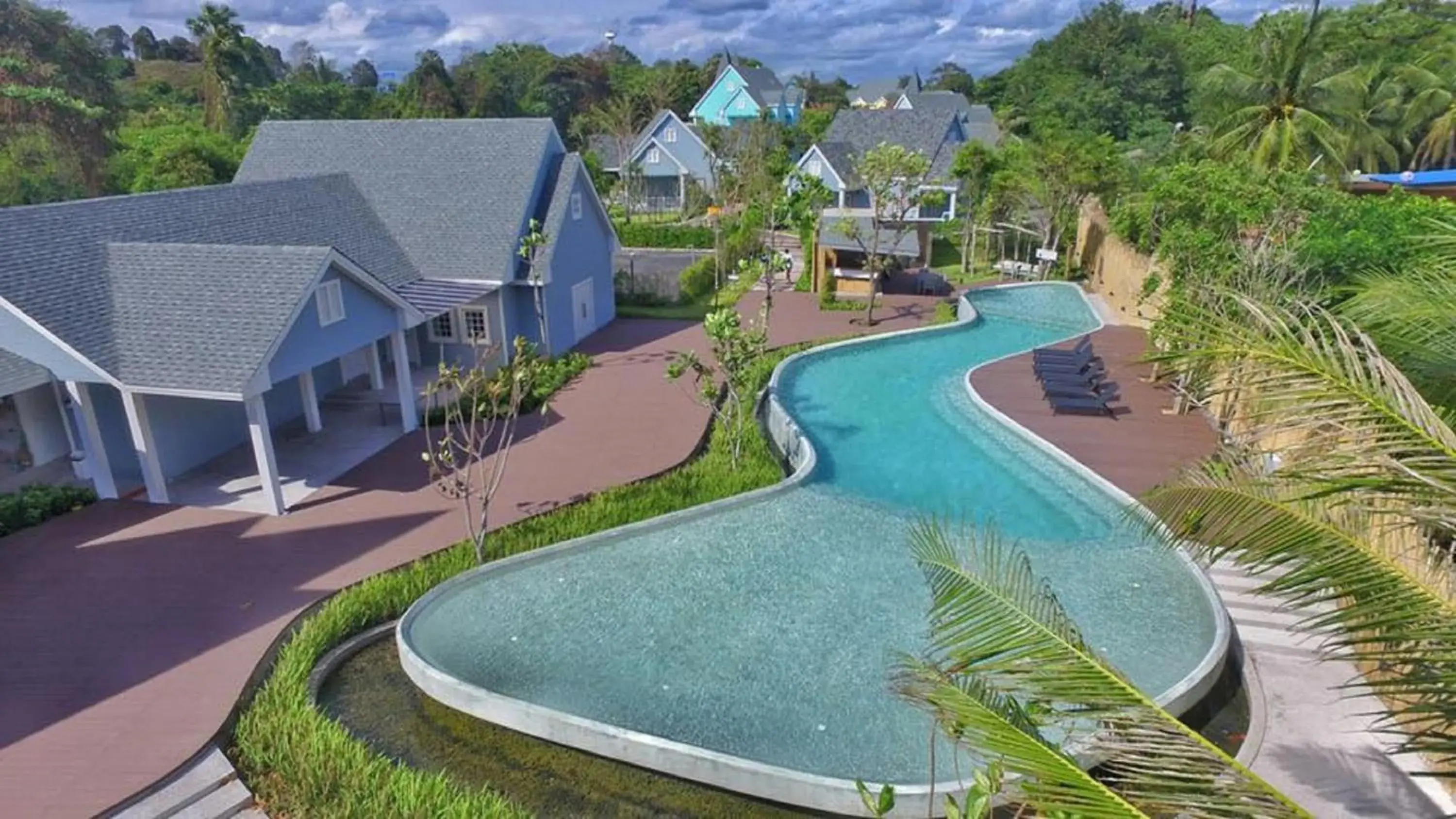Property building in Peggy's Cove Resort Property building in Peggy's Cove Resort