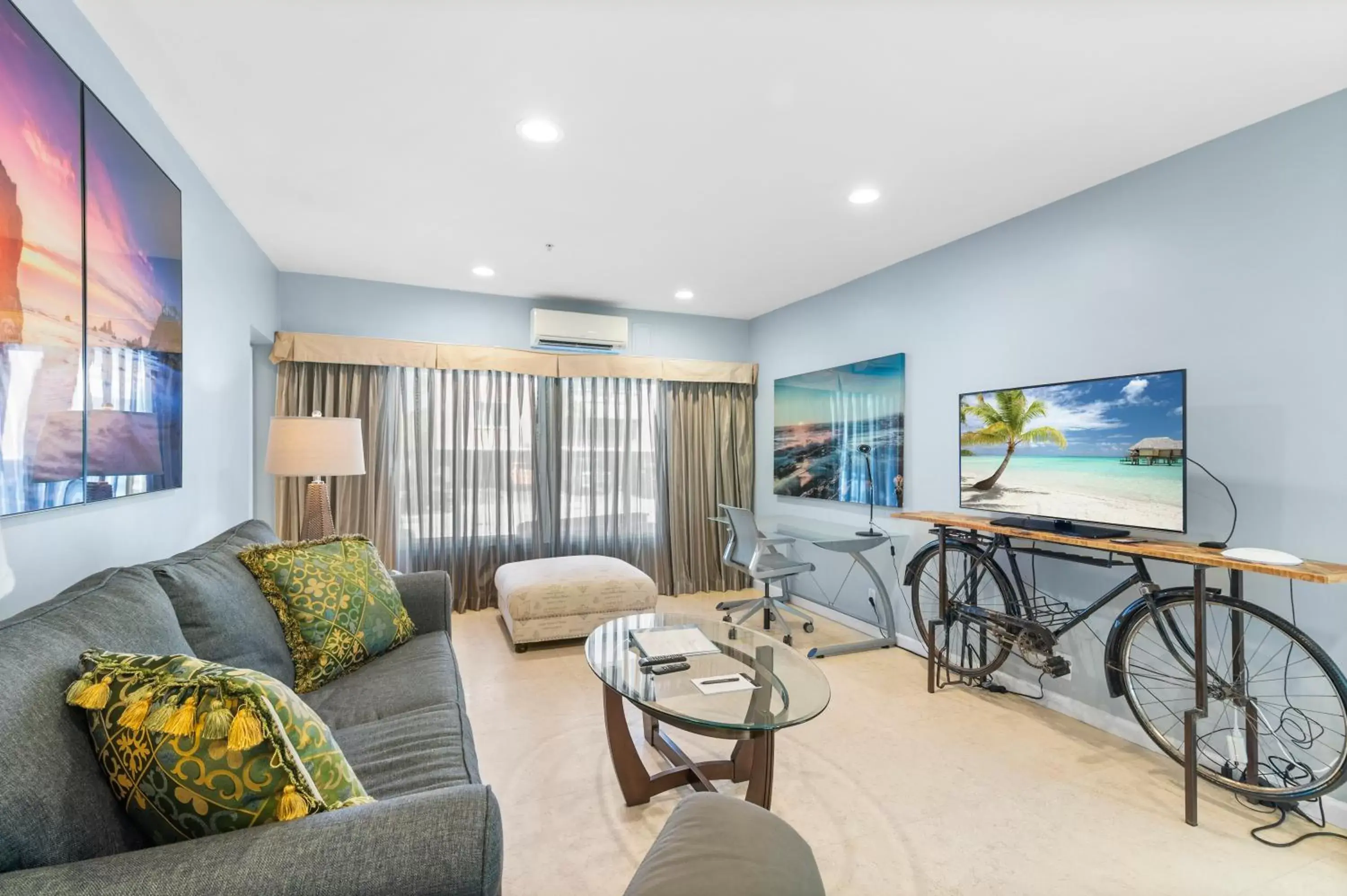 Living room, Seating Area in Isle of Venice Residence and Marina