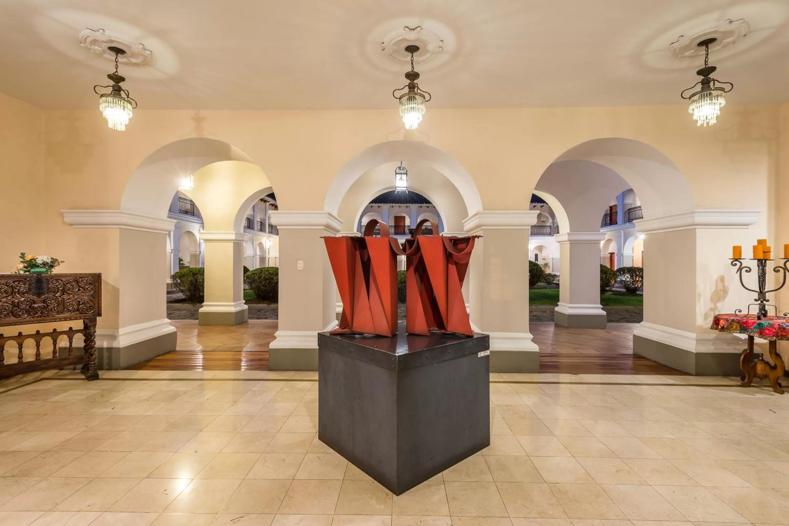 Area and facilities in Hotel Dann Monasterio