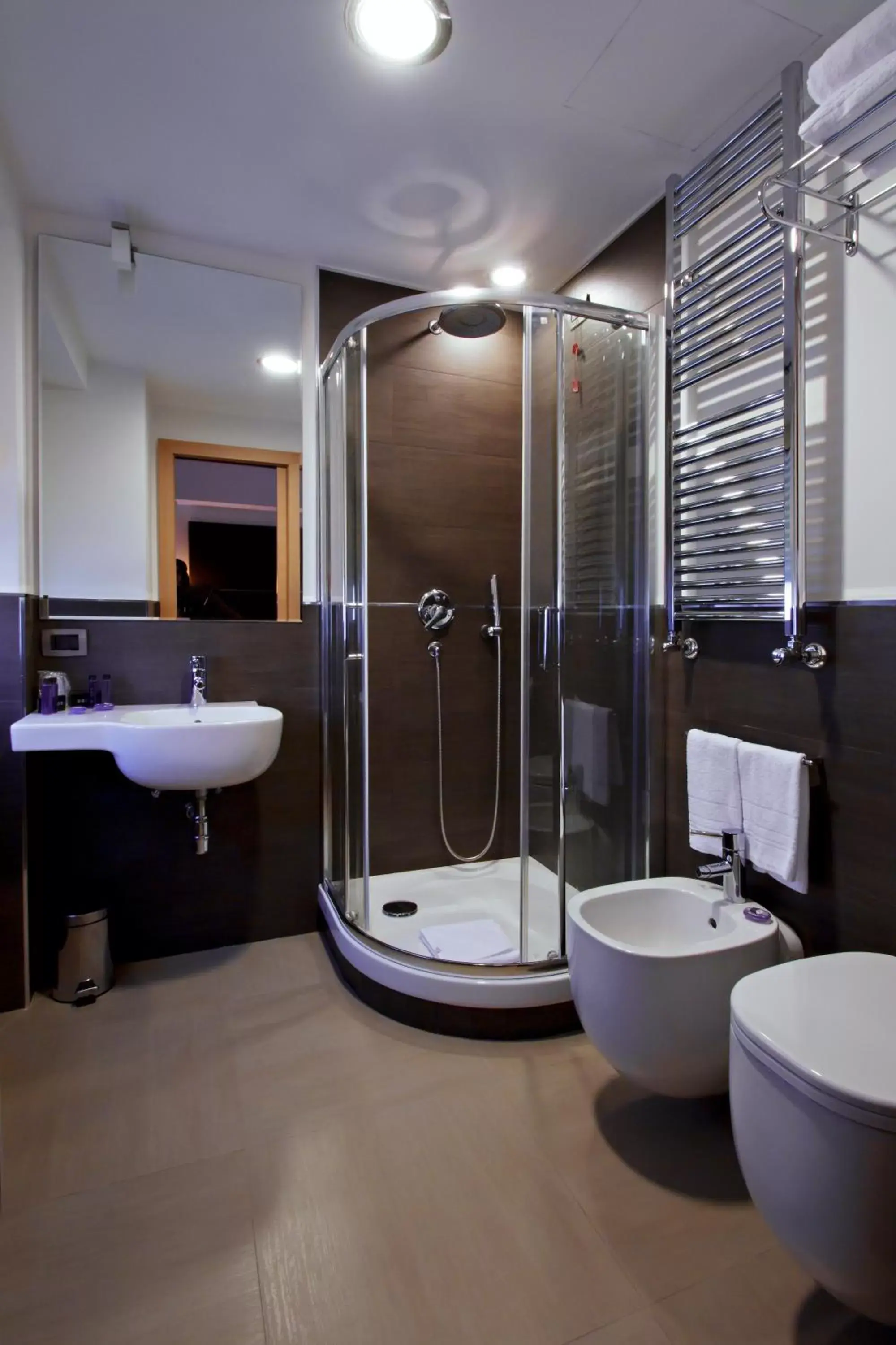 Bathroom in Hotel Gravina San Pietro