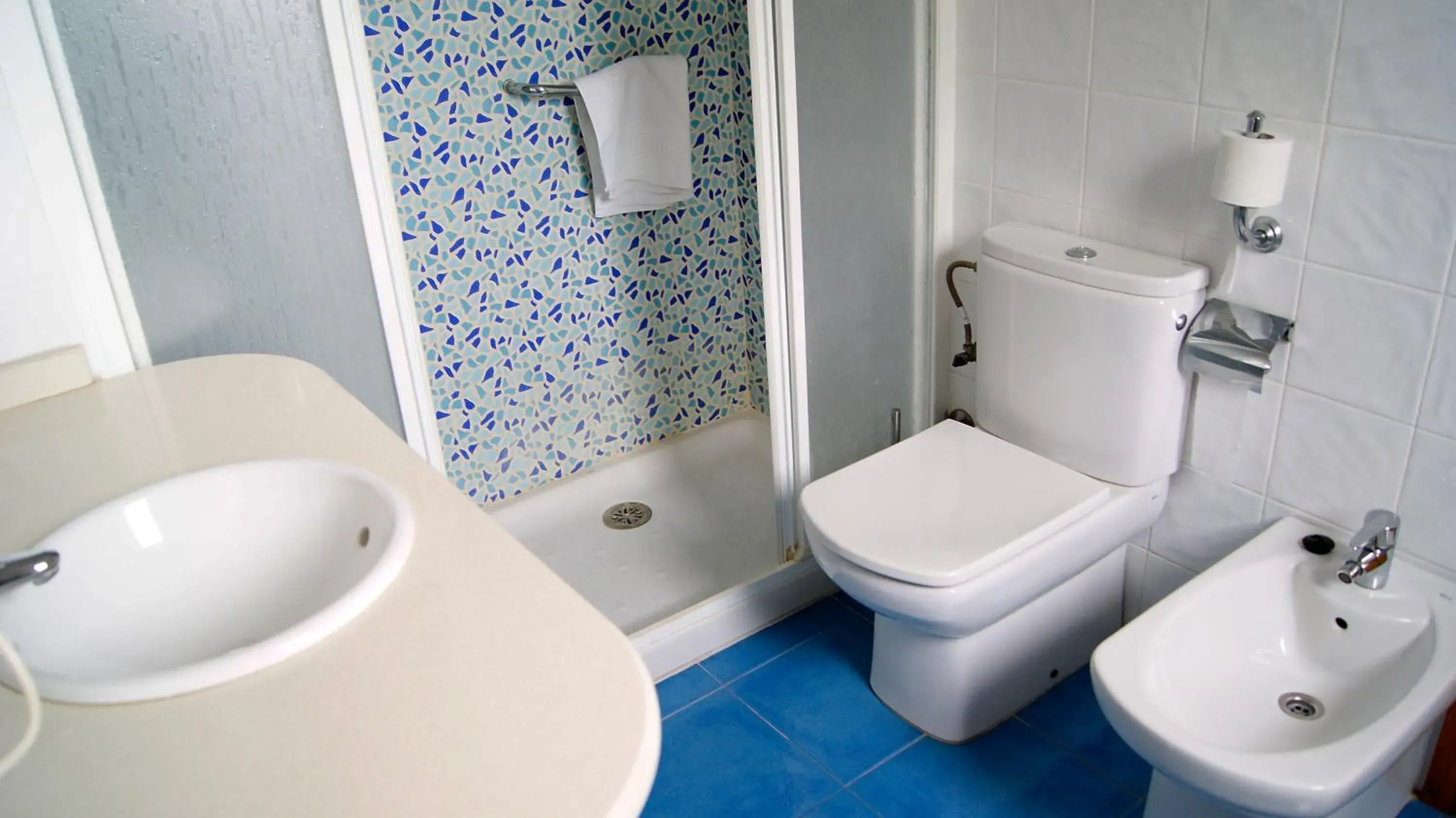 Bathroom in Hotel Bersoca