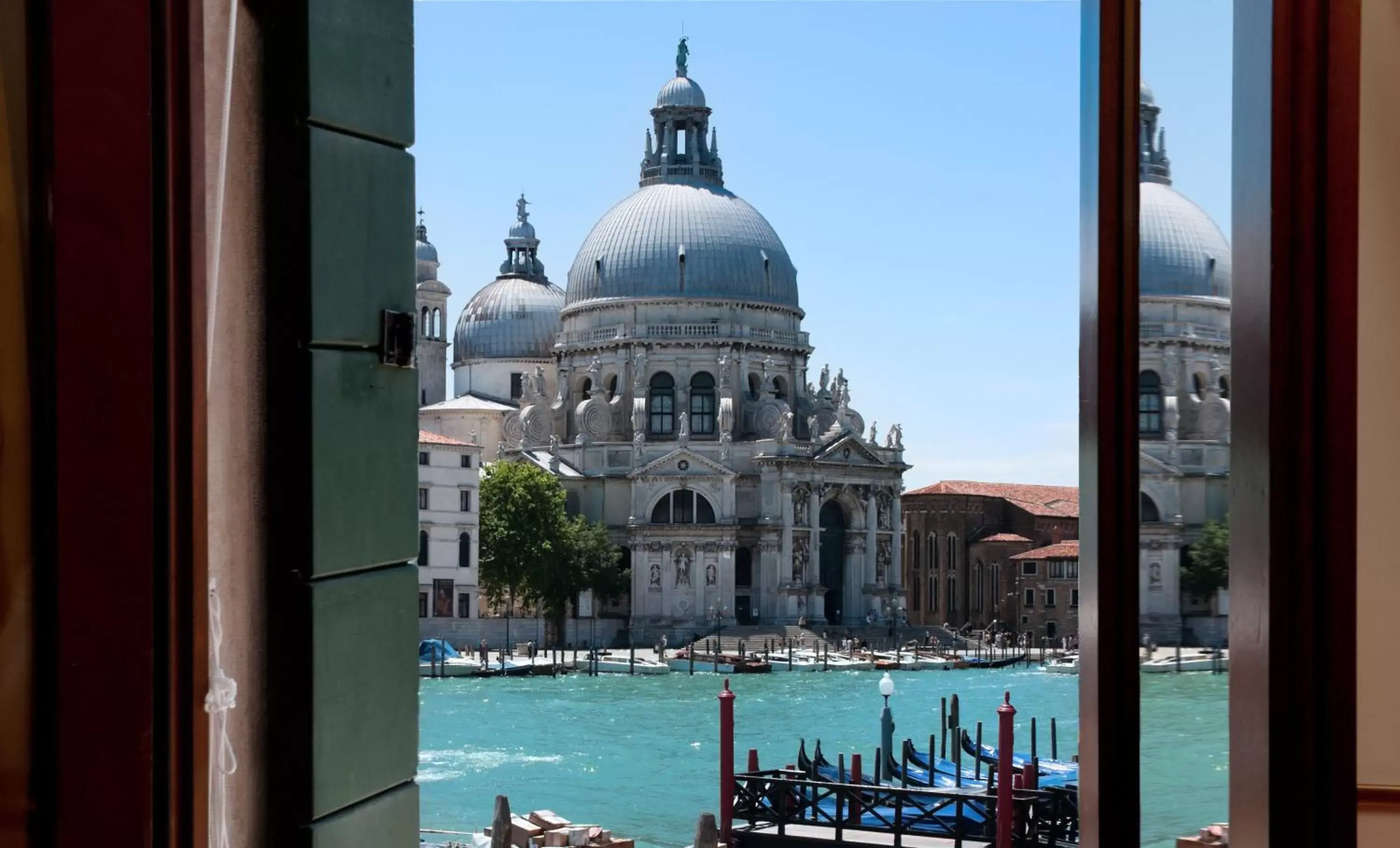 Landmark view in Monaco & Grand Canal