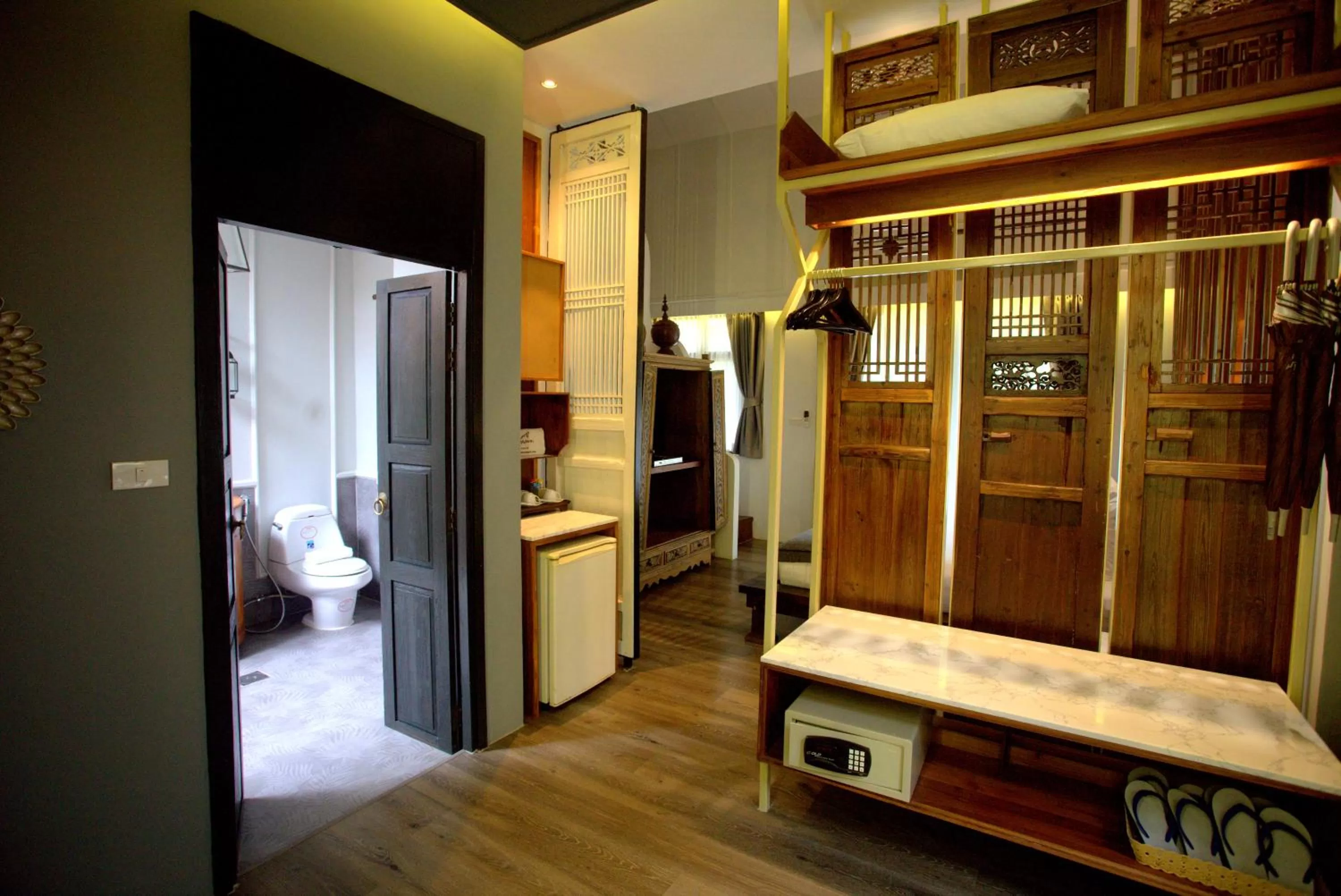 TV and multimedia, Bed in Tharaburi Resort