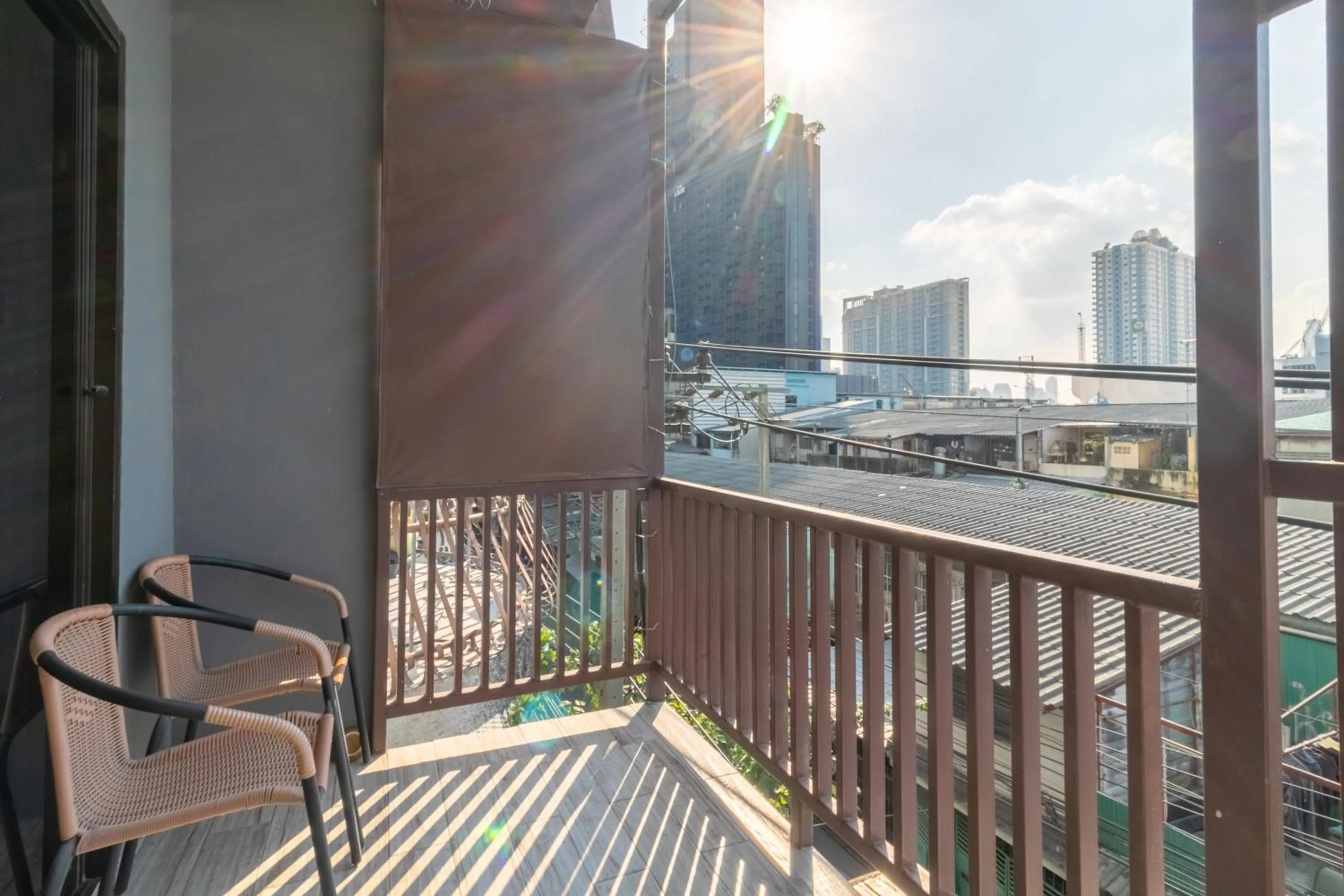 Balcony/Terrace in Phob phan Hostel