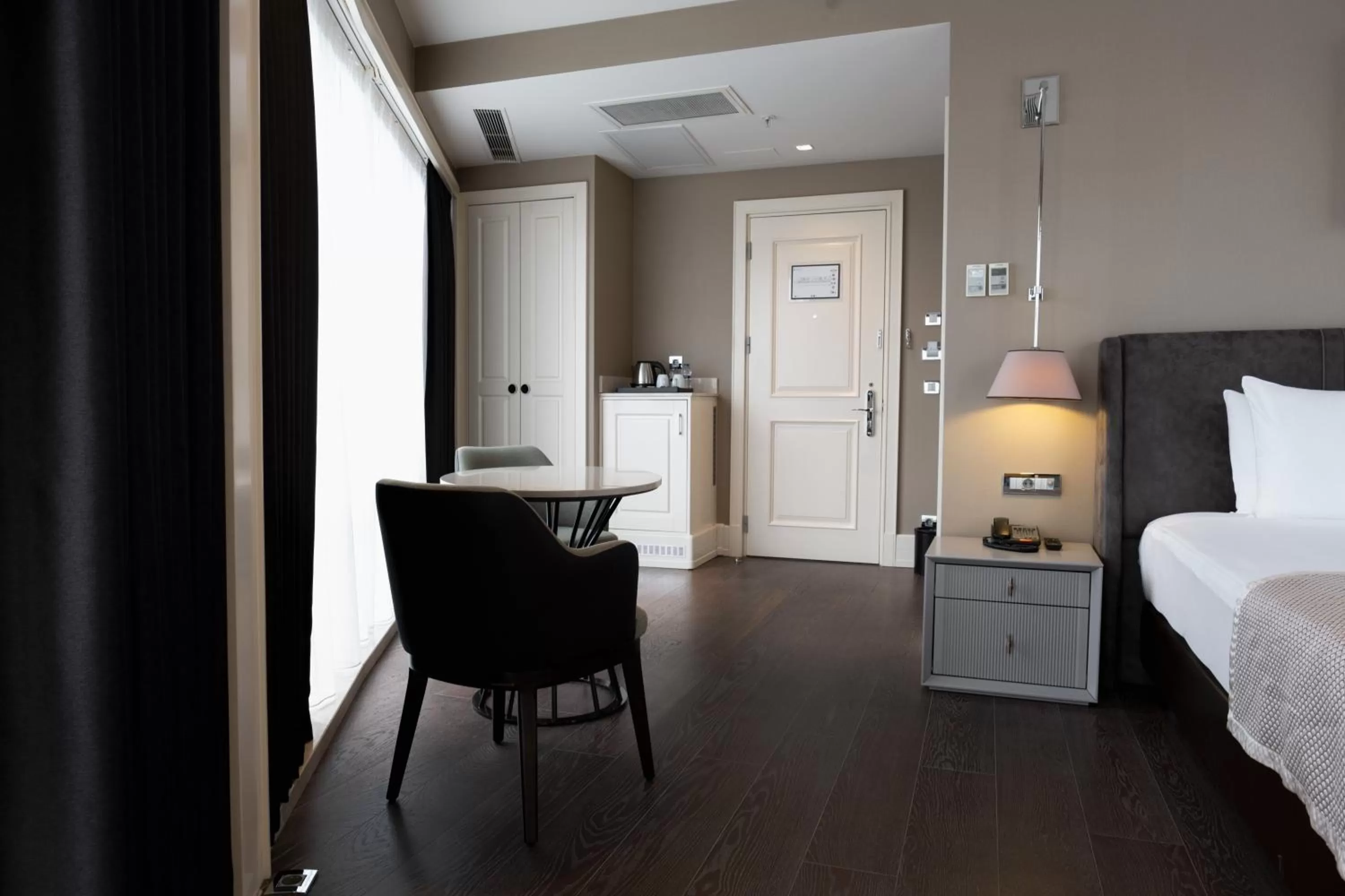 Seating Area in Windsor Hotel & Convention Center Istanbul