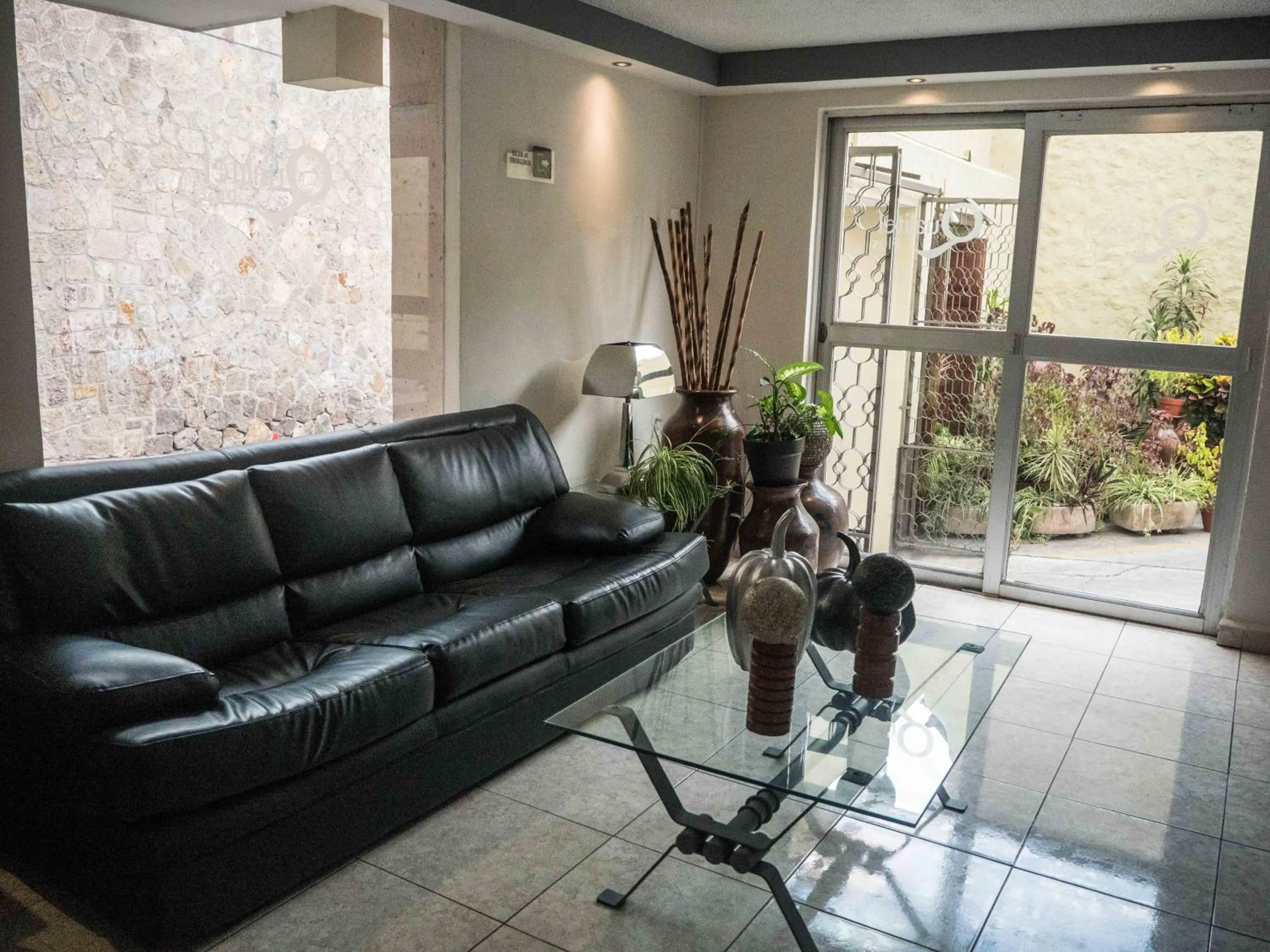 Living room in Hotel Qualitel Plus