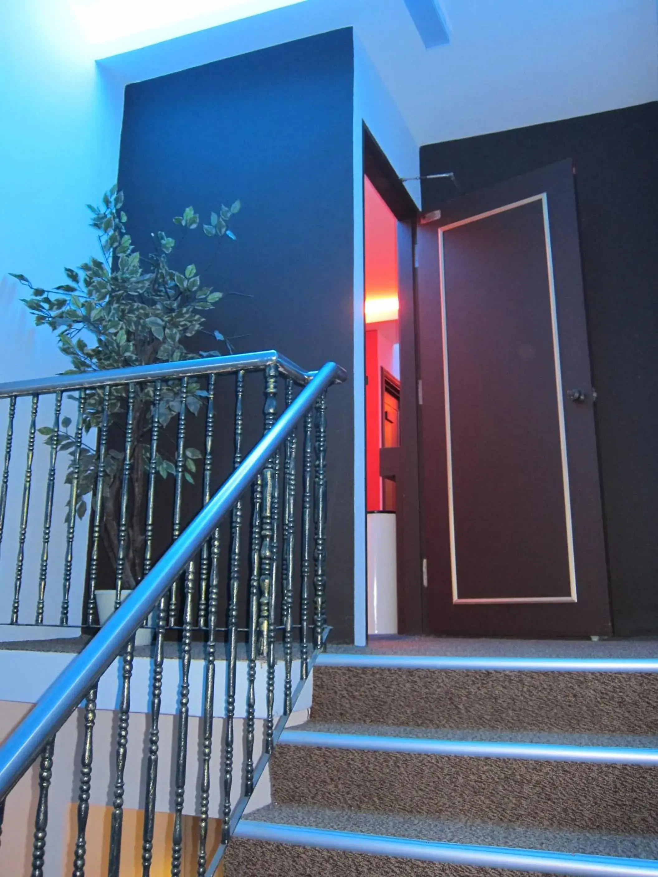 Facade/entrance in Oriental Inn Facade/entrance in Oriental Inn