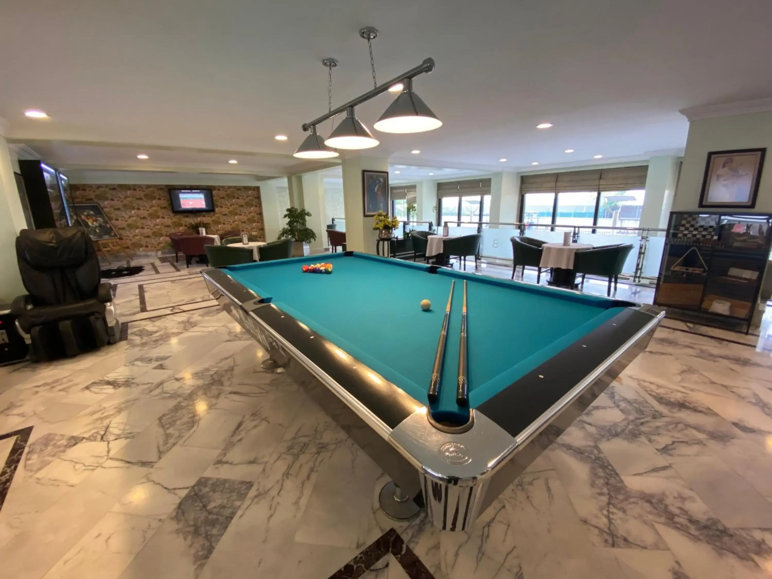 Billiard, Billiards in Bugday Hotel