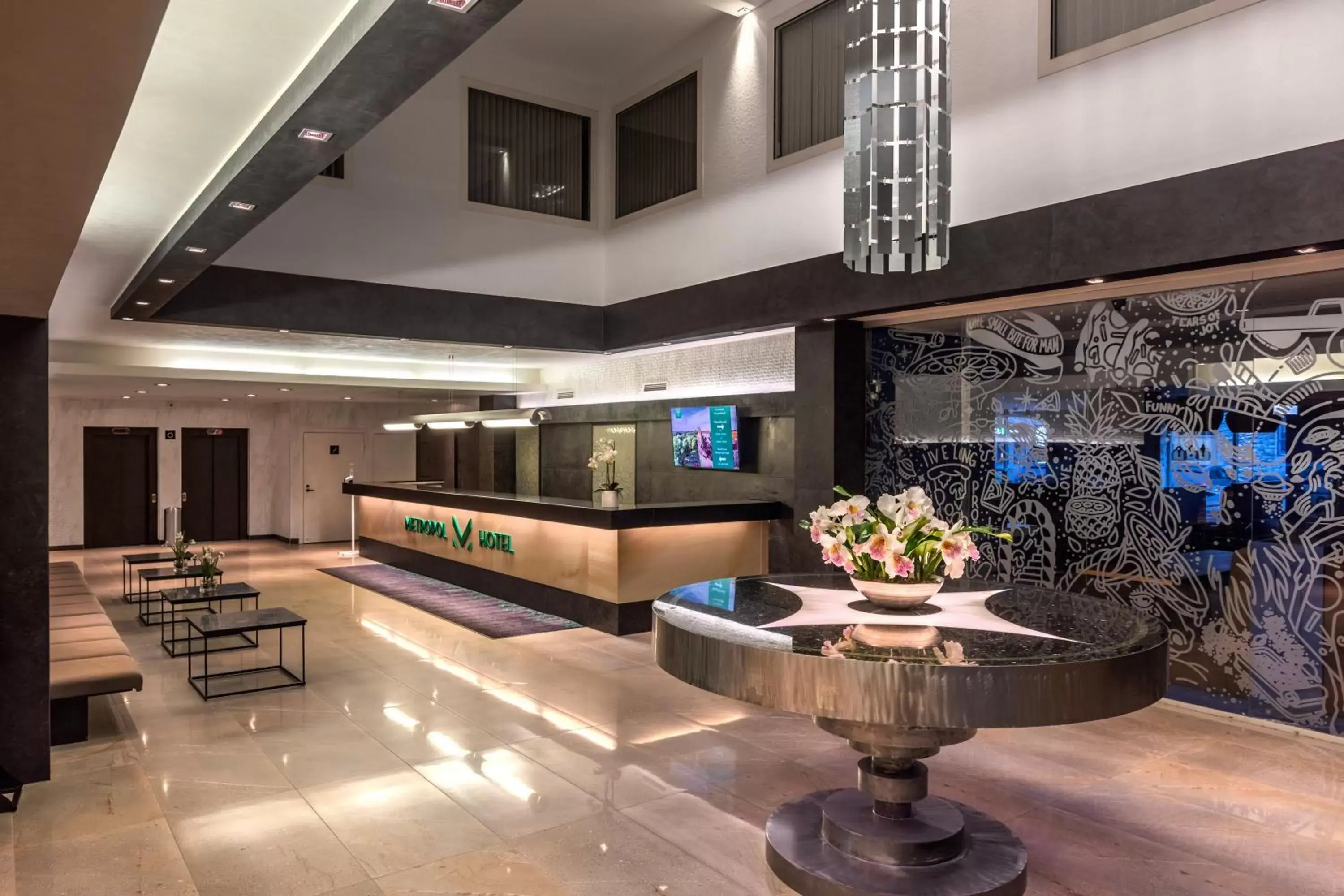 Lobby or reception, Lounge/Bar in Metropol Hotel