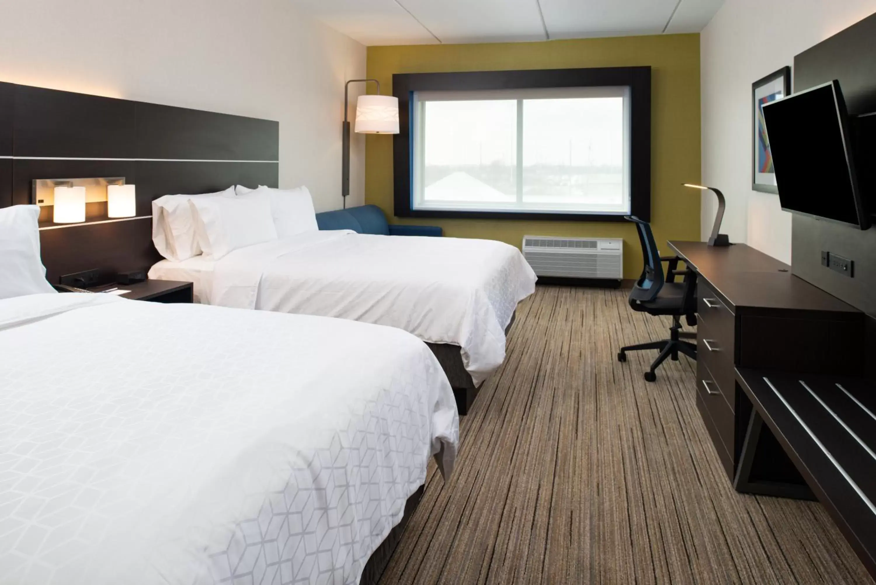 Photo of the whole room in Holiday Inn Express & Suites - Romeoville - Joliet North, an IHG Hotel
