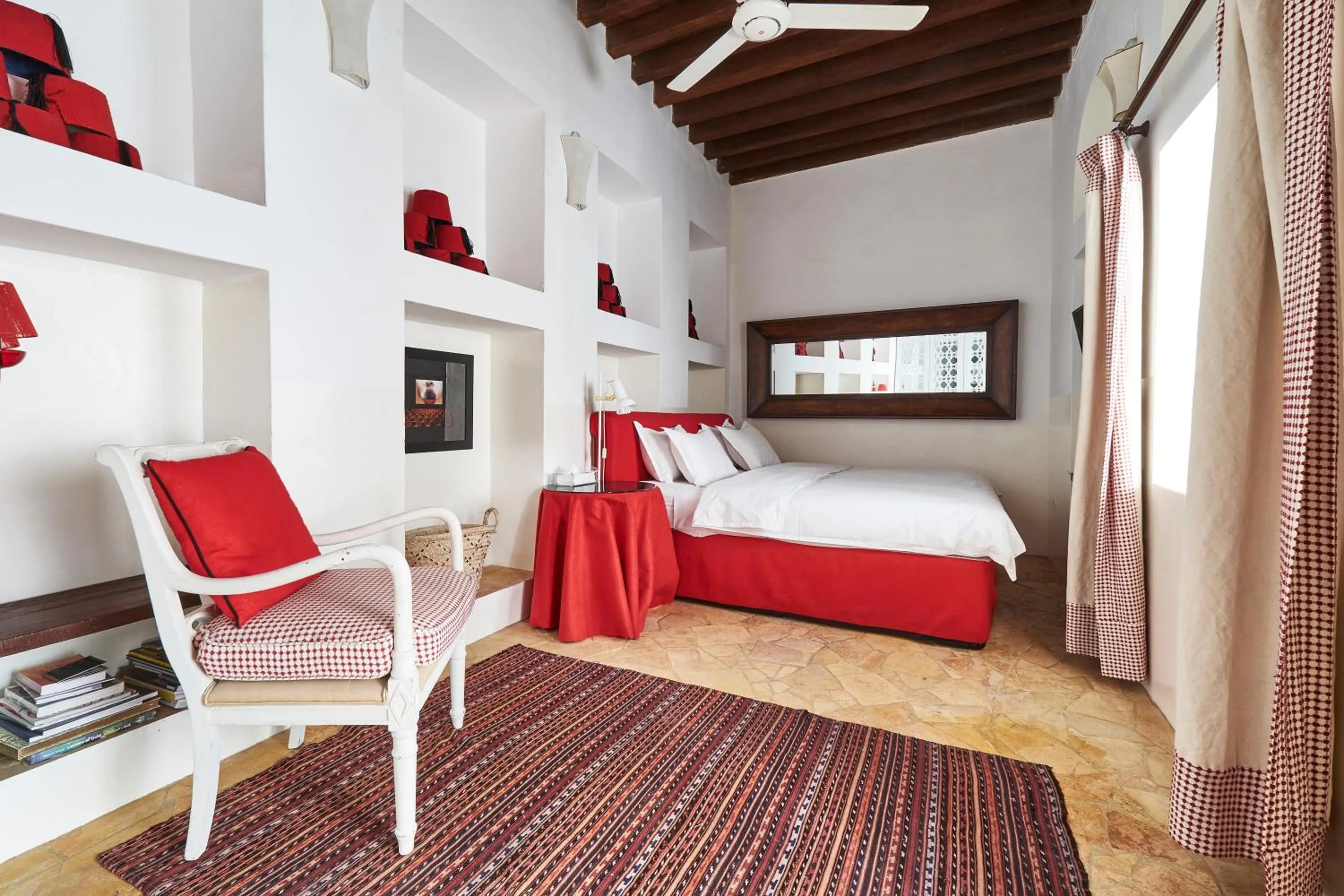 Bedroom, Bed in XVA Art Hotel