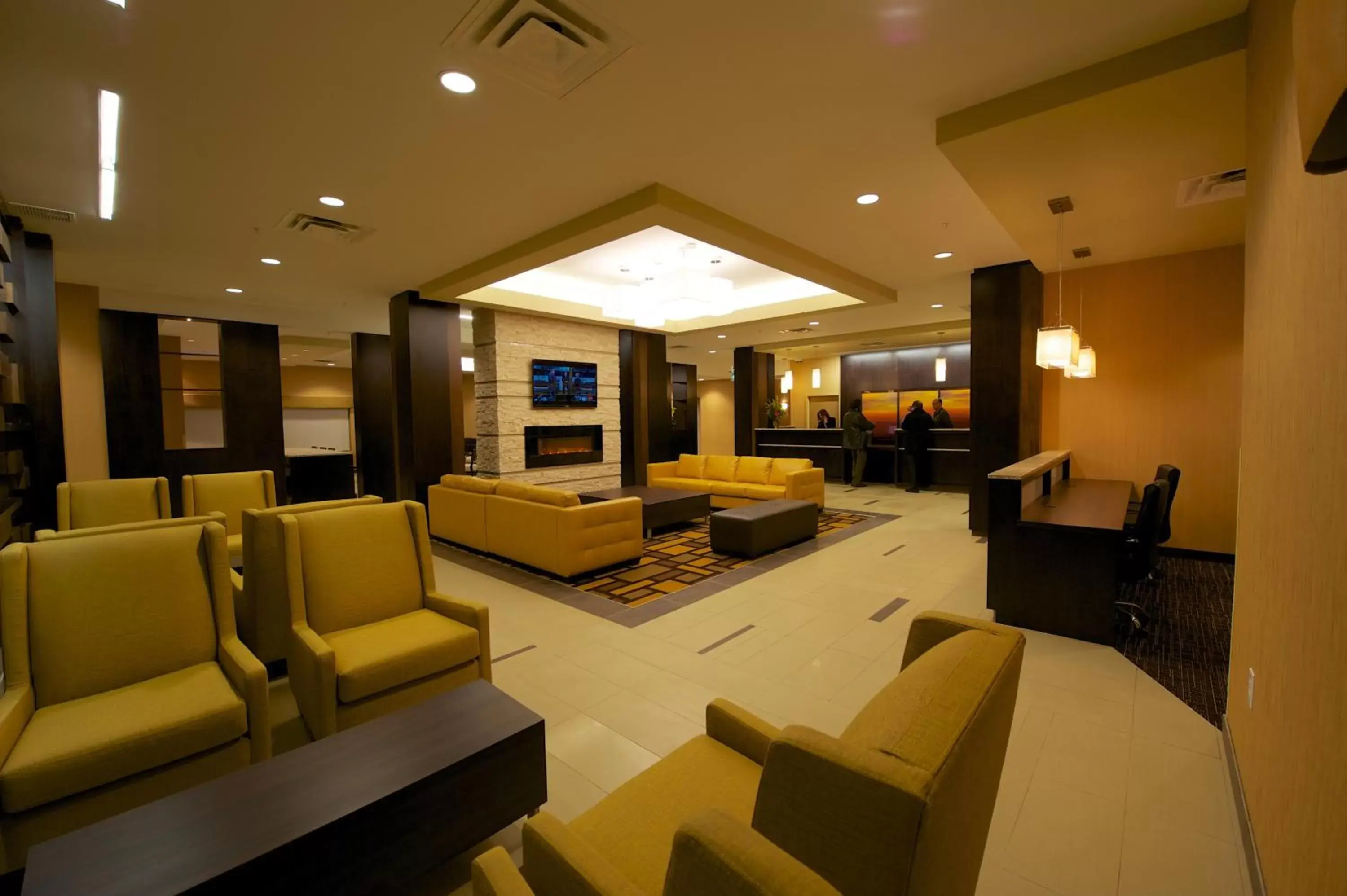 Lobby or reception, Seating Area in Days Inn & Suites by Wyndham Winnipeg Airport Manitoba