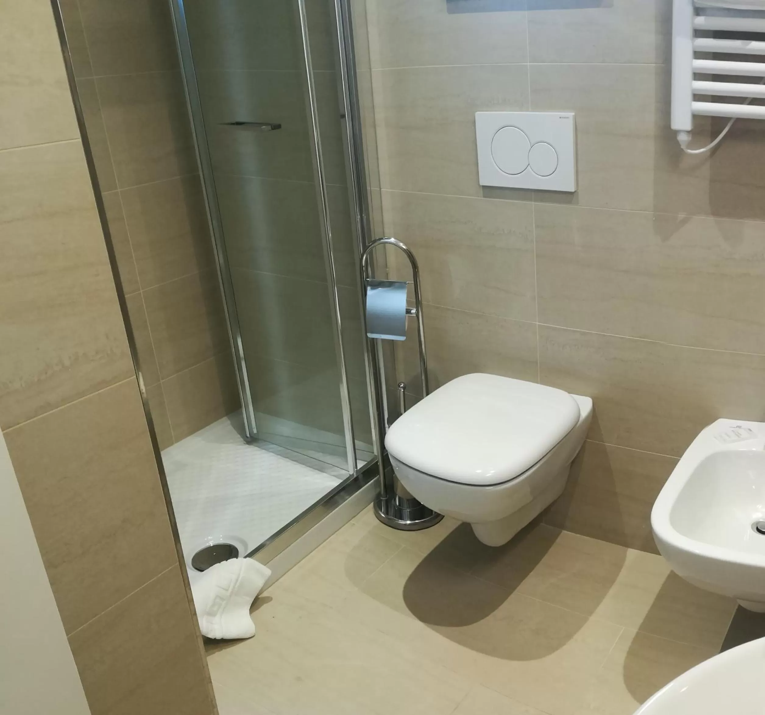 Shower in Roma Hotel