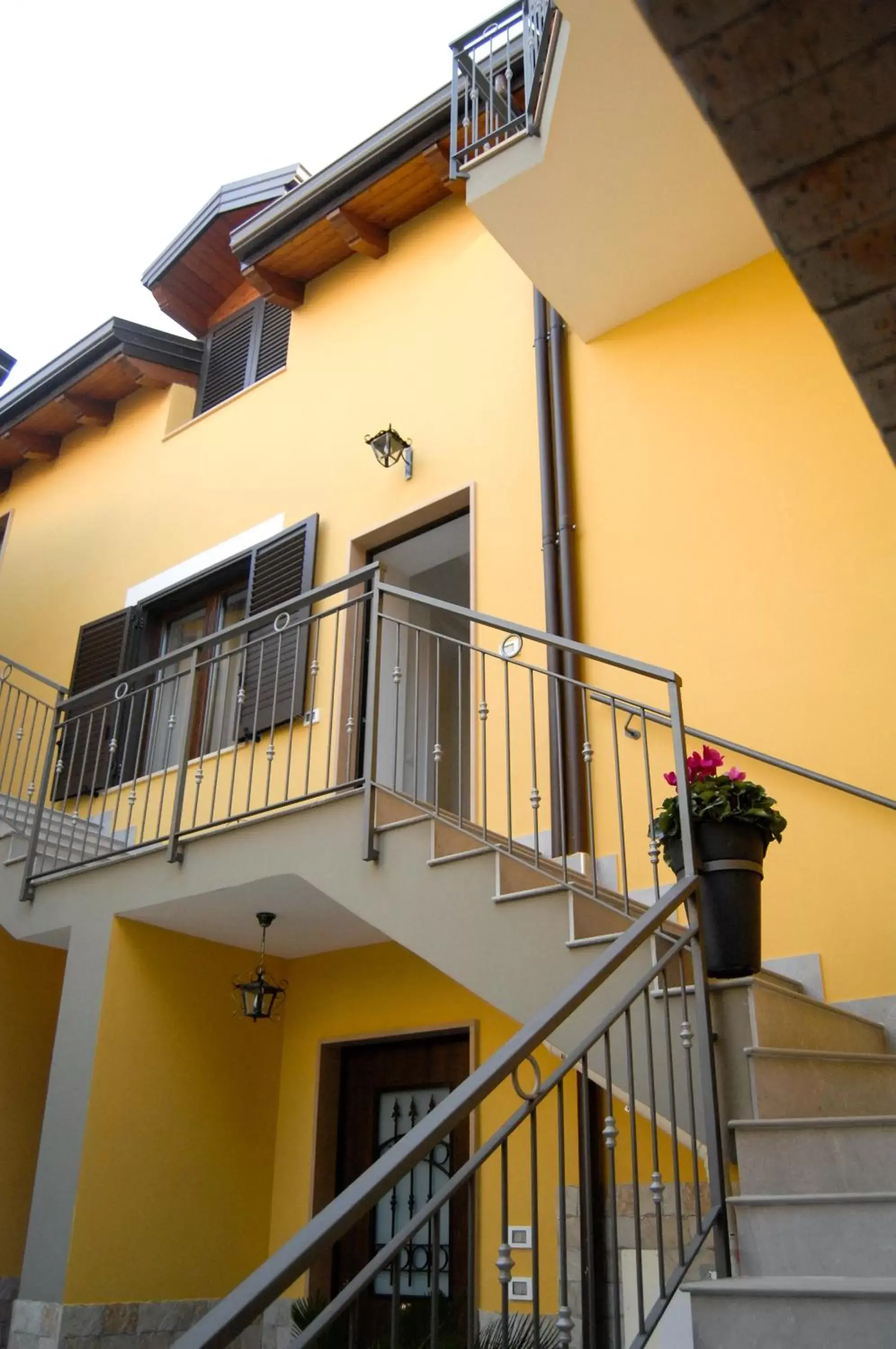 Property building, Balcony/Terrace in B&B Al Vicoletto