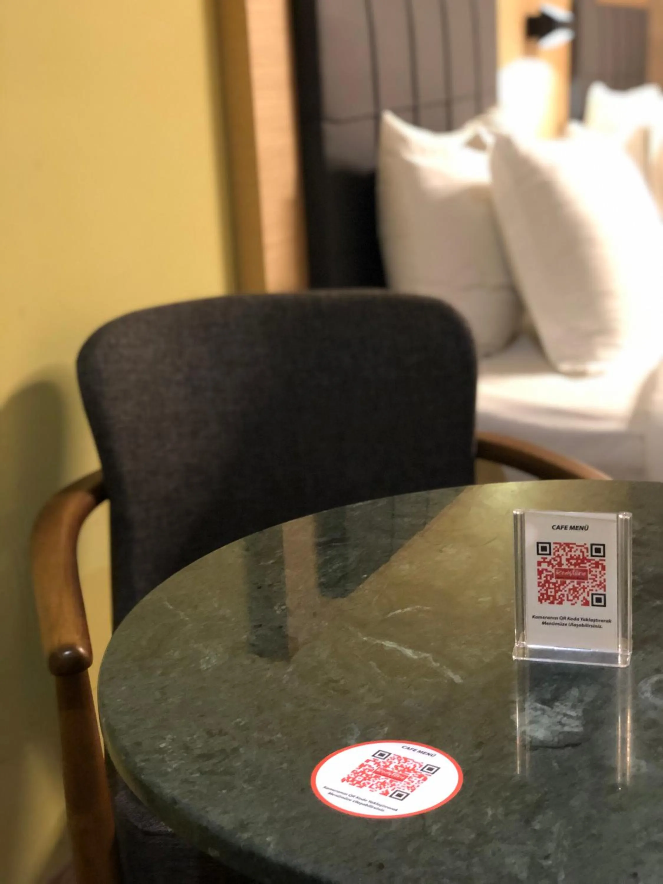 Lounge or bar in Red Stone Hotel