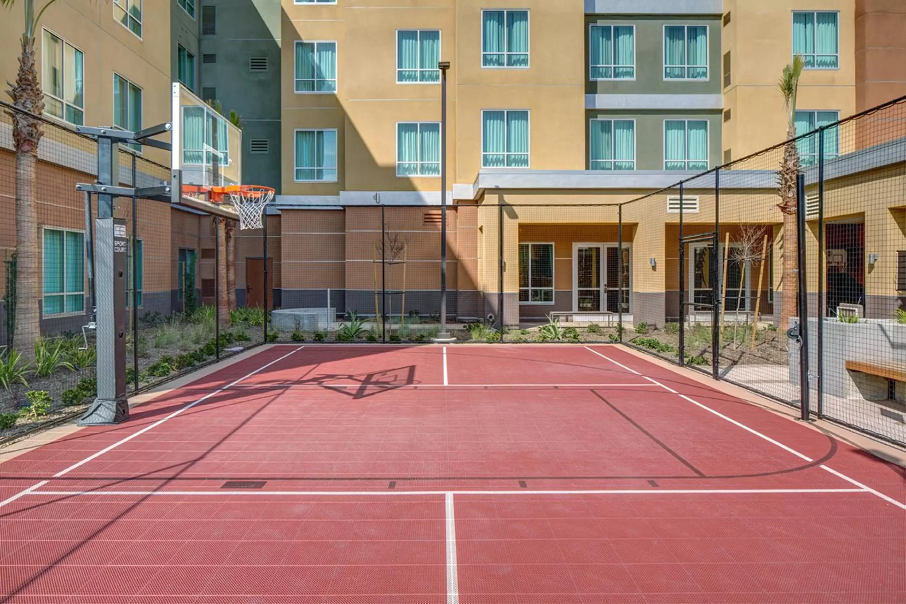 Area and facilities, Tennis/Squash in Residence Inn by Marriott Ontario Rancho Cucamonga