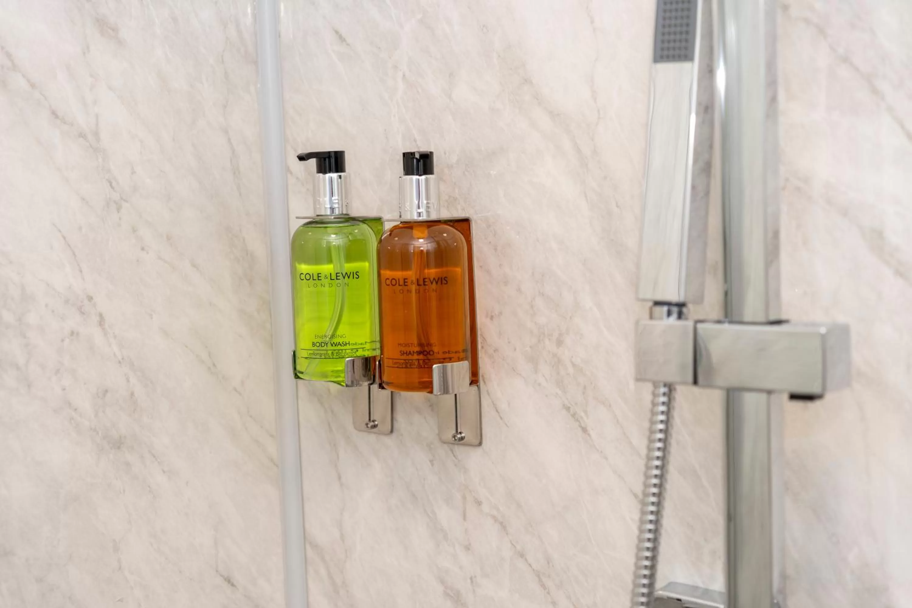 Bedroom in 42 Apart-Hotel