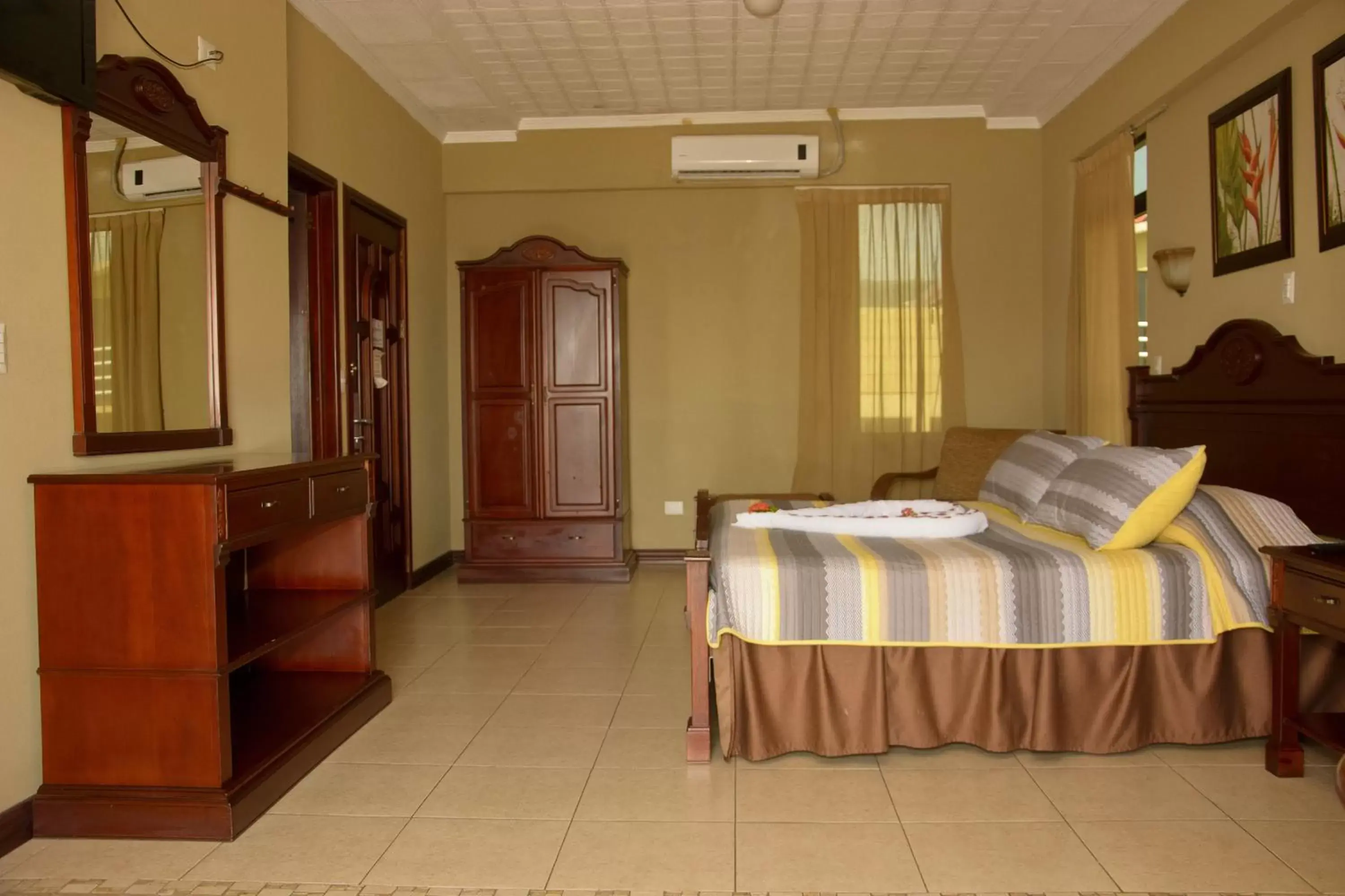 Bed in Balcon del Mar Beach Front Hotel