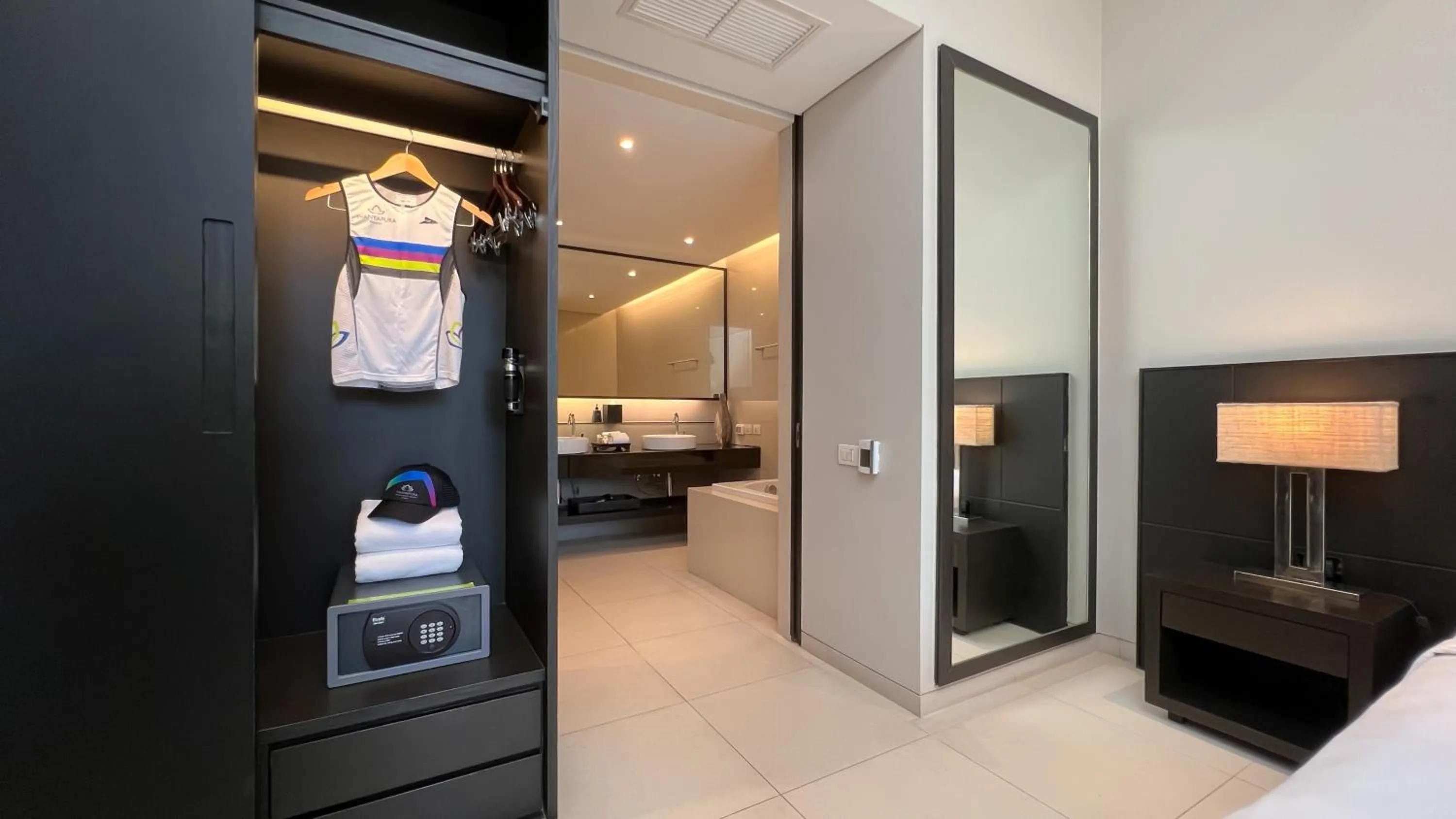 wardrobe, Bed in Thanyapura Sports & Health Resort
