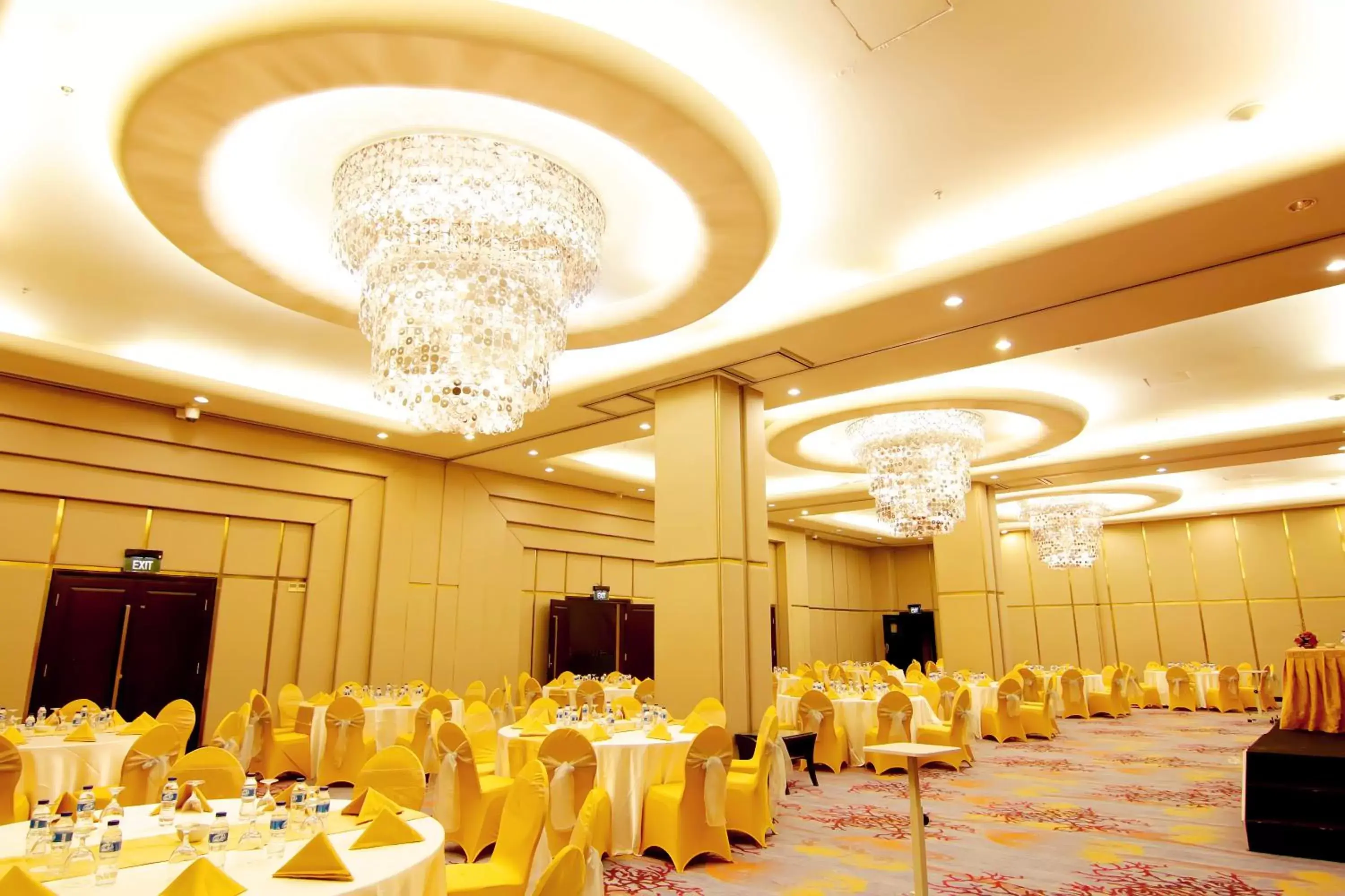 Restaurant/places to eat, Banquet Facilities in Swiss-Belhotel Ambon