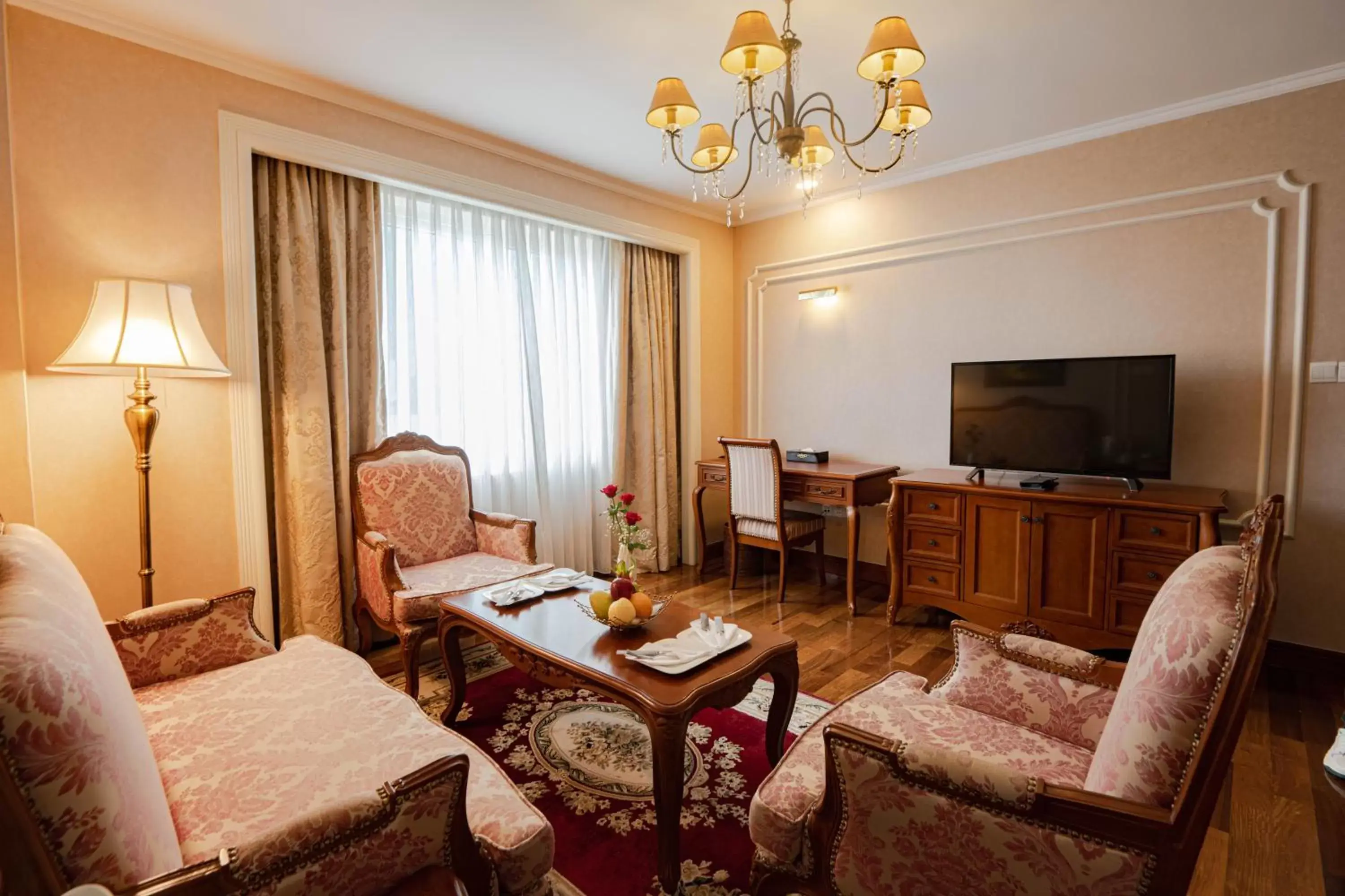 Living room, Seating Area in Hotel Grand Saigon