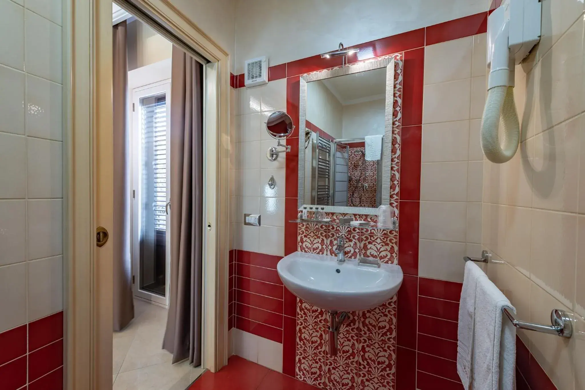 Bathroom in Vittorio Emanuele Boutique Hotel