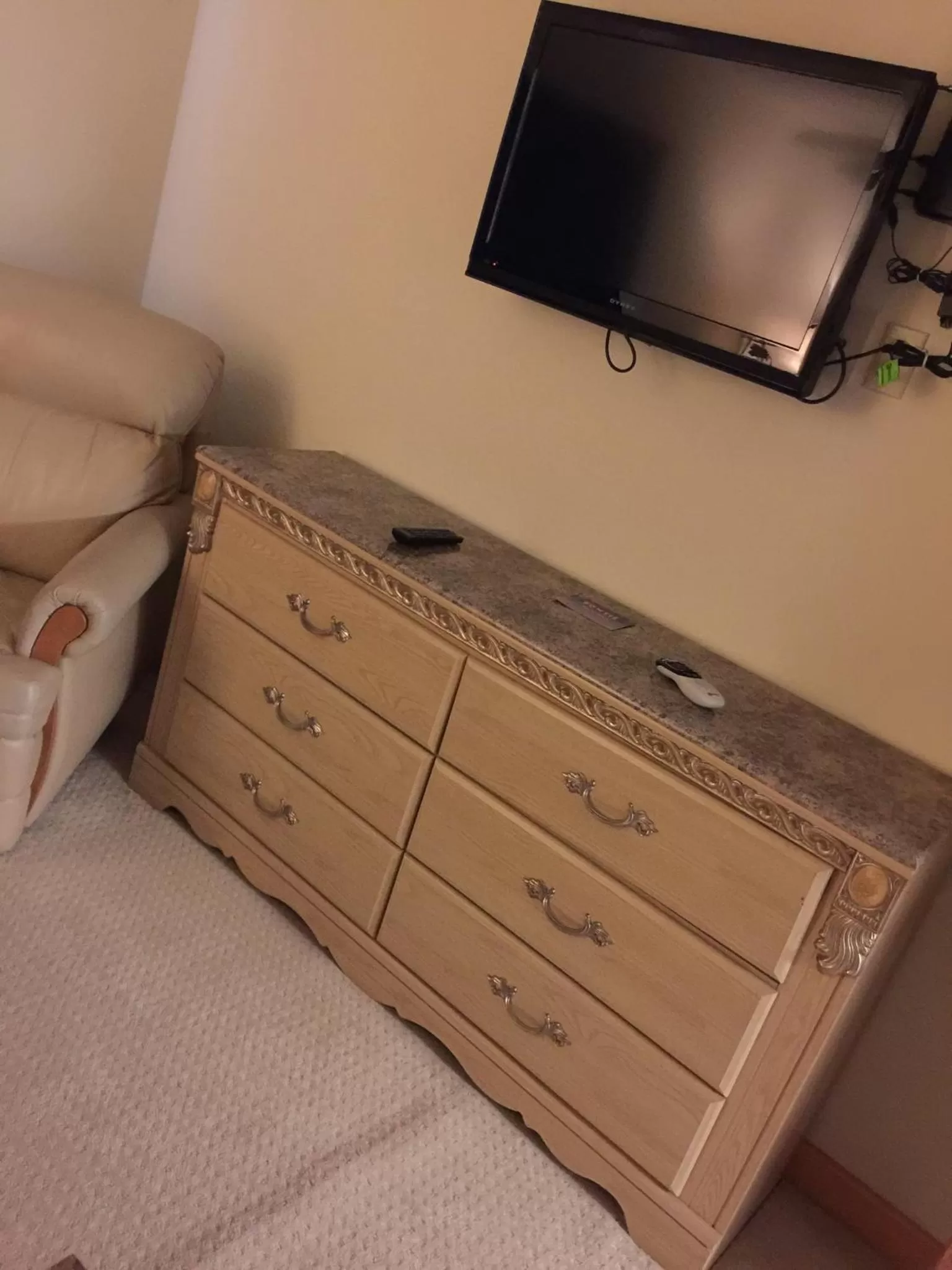 Bed in Mt Baker Hotel