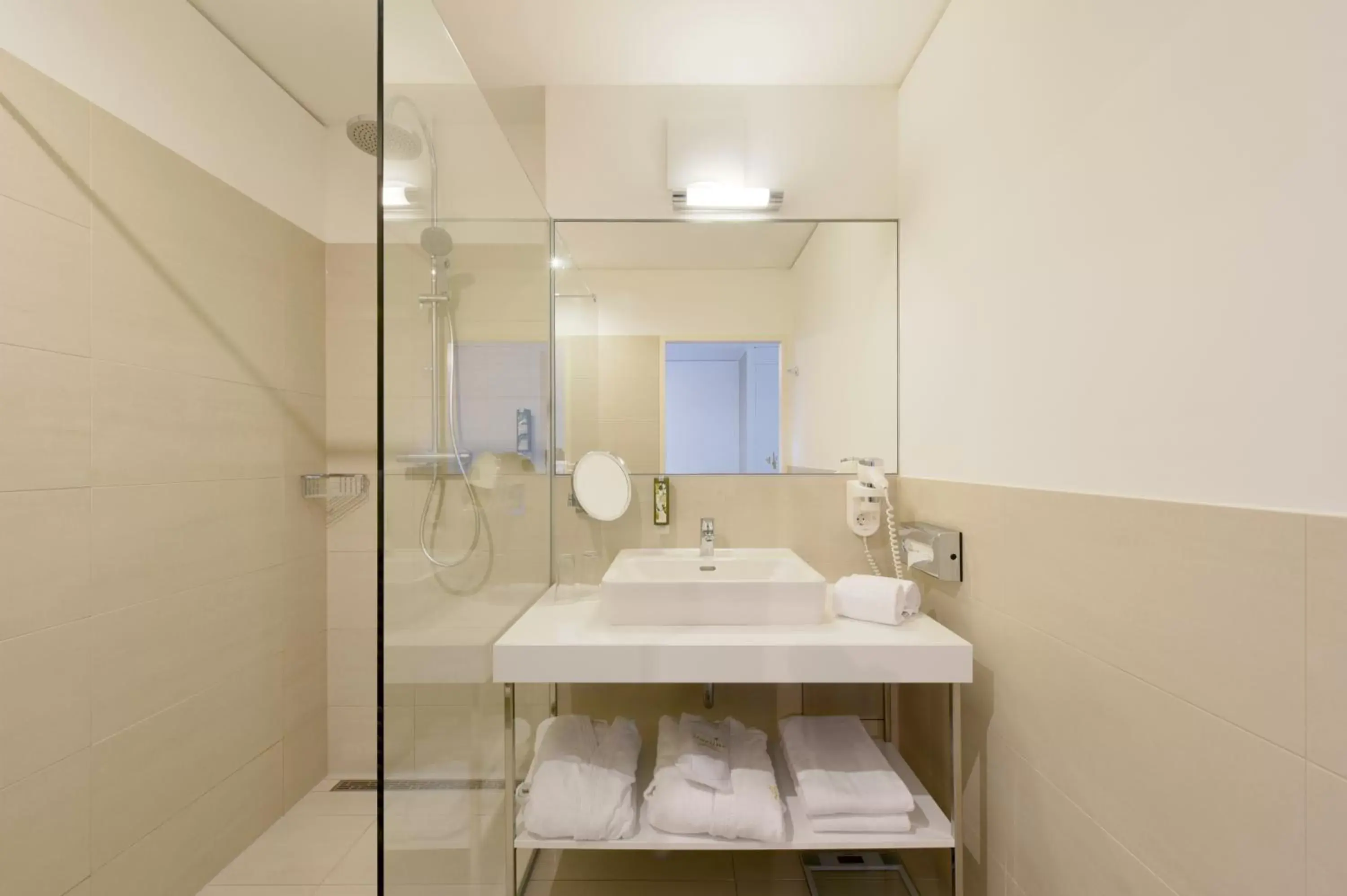 Bathroom in Amedia Luxury Suites Graz, Trademark Collection by Wyndham