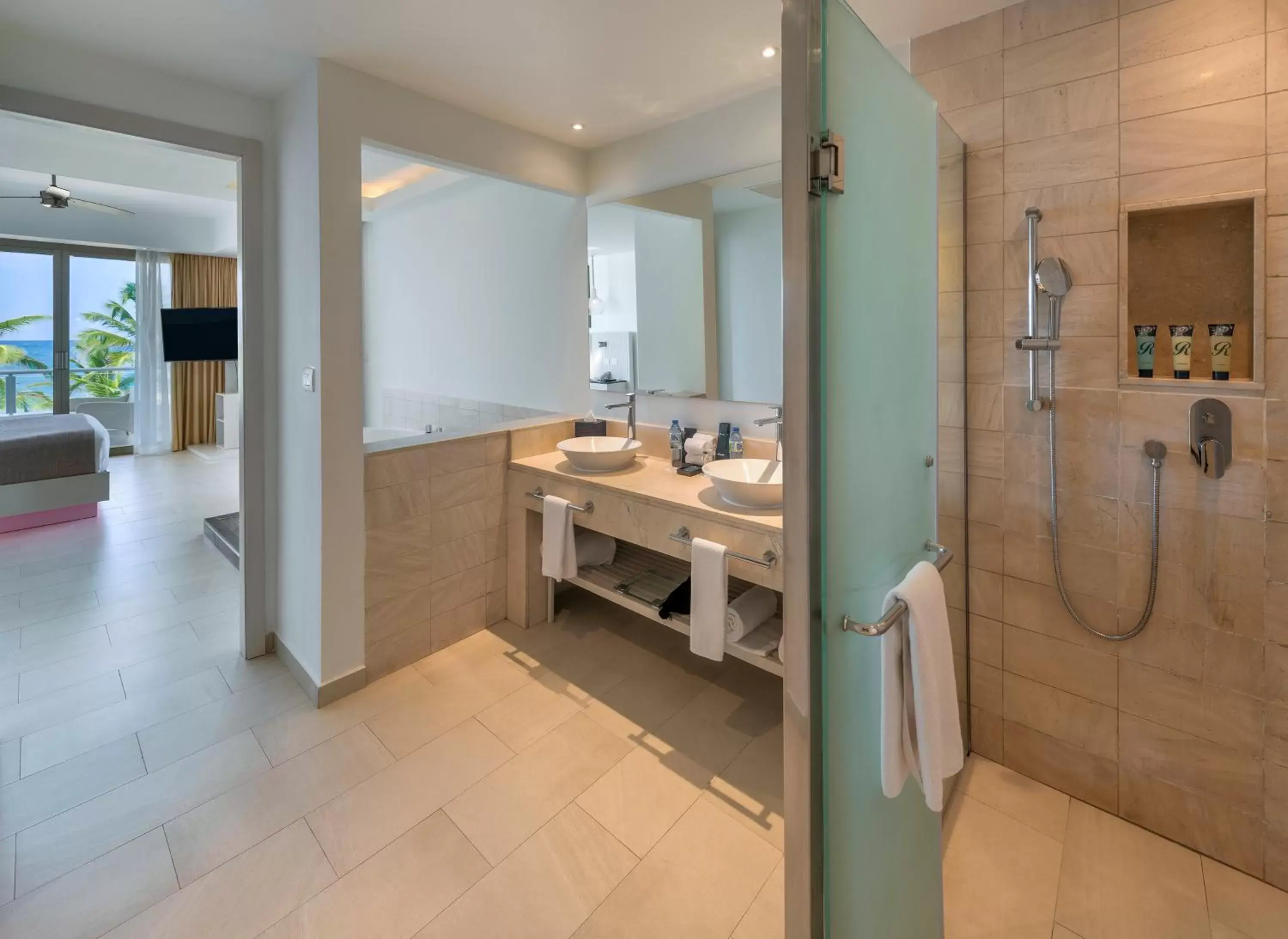 Bathroom in Royalton CHIC Punta Cana, An Autograph Collection All-Inclusive Resort & Casino, Adults Only