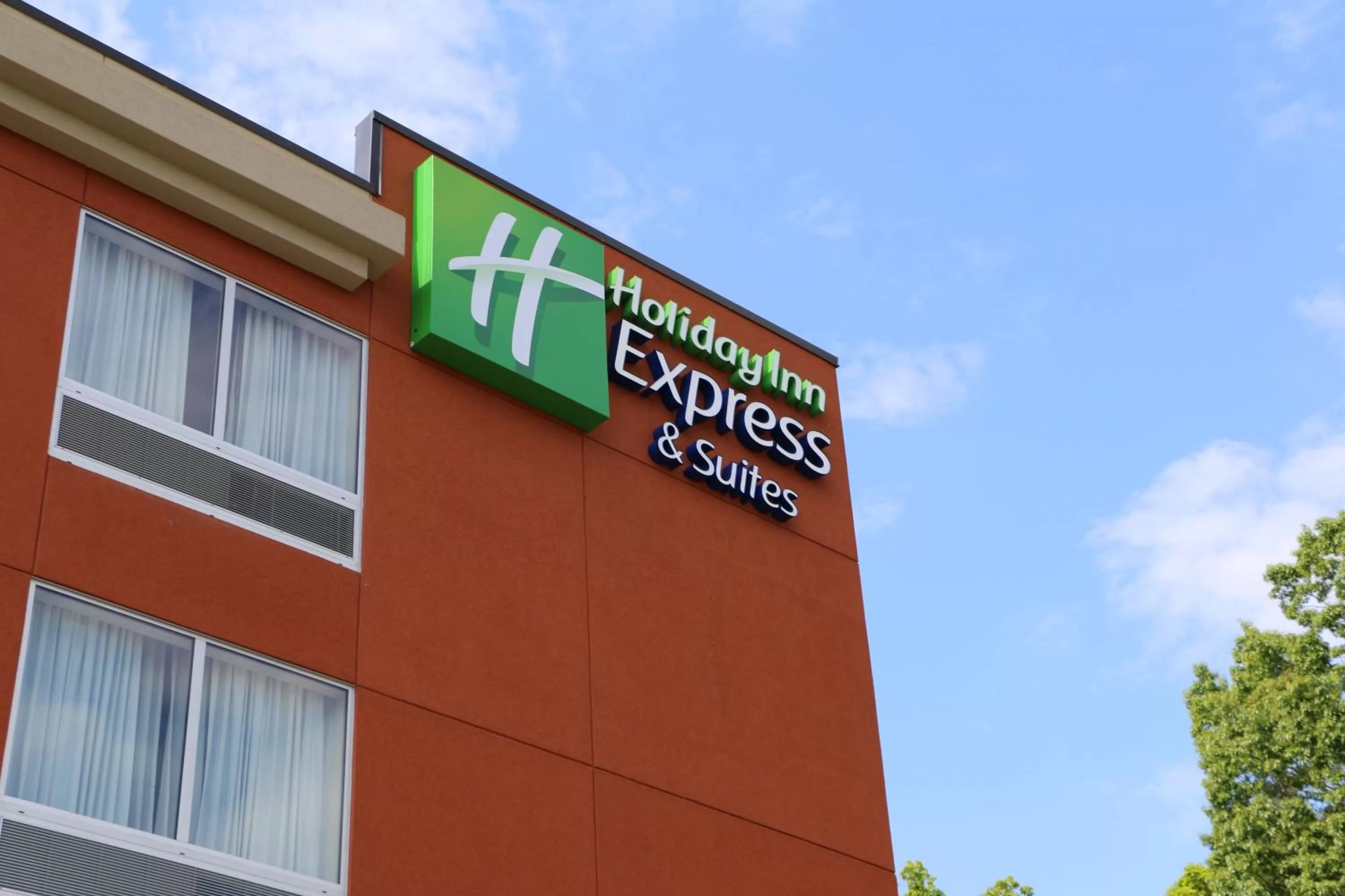 Property building in Holiday Inn Express & Suites - Hendersonville SE - Flat Rock by IHG