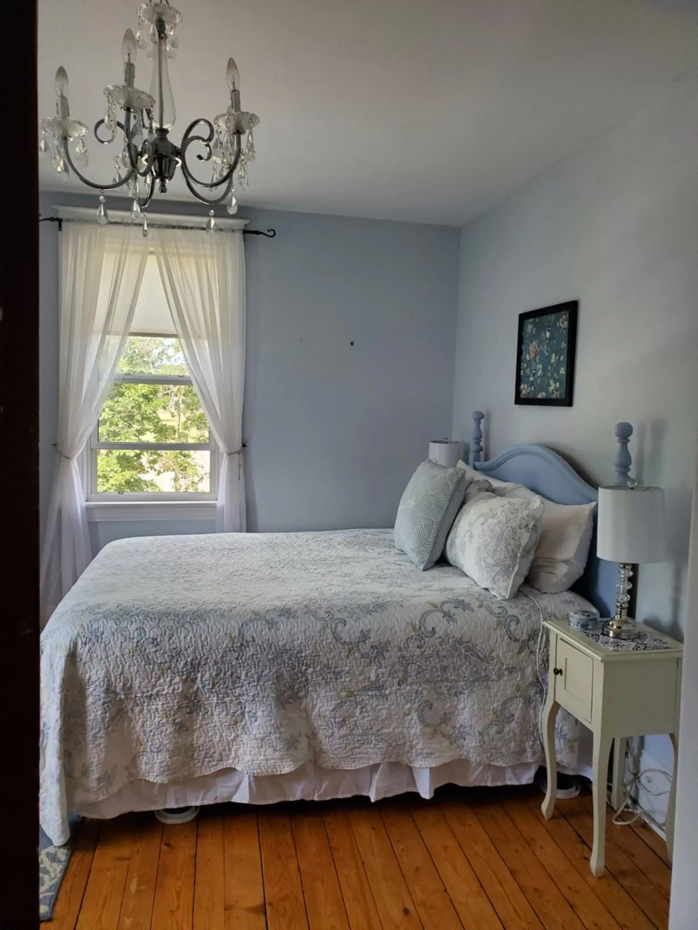 Bedroom, Bed in The Home Place Inn