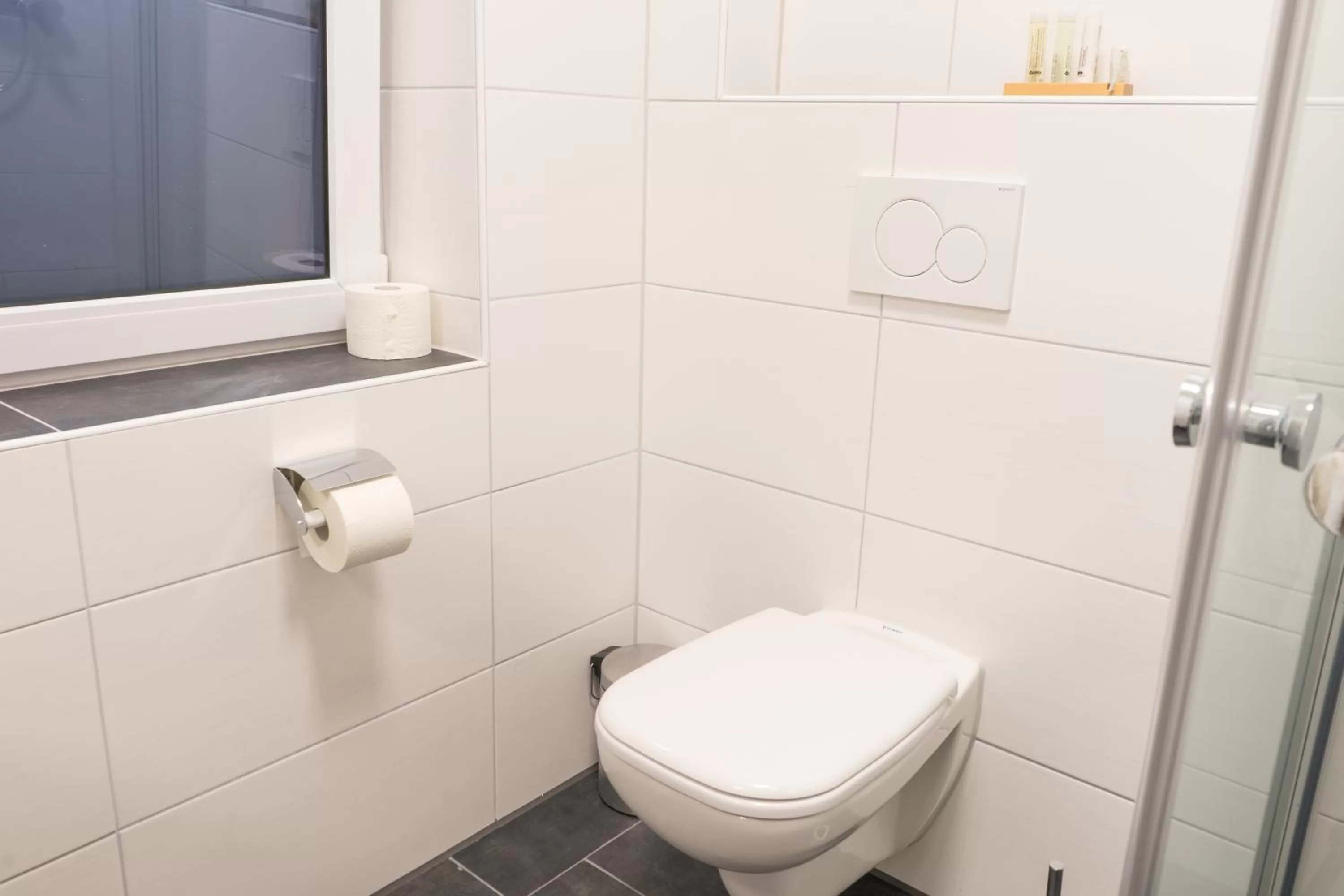 Shower in Hotel & Restaurant Sparta