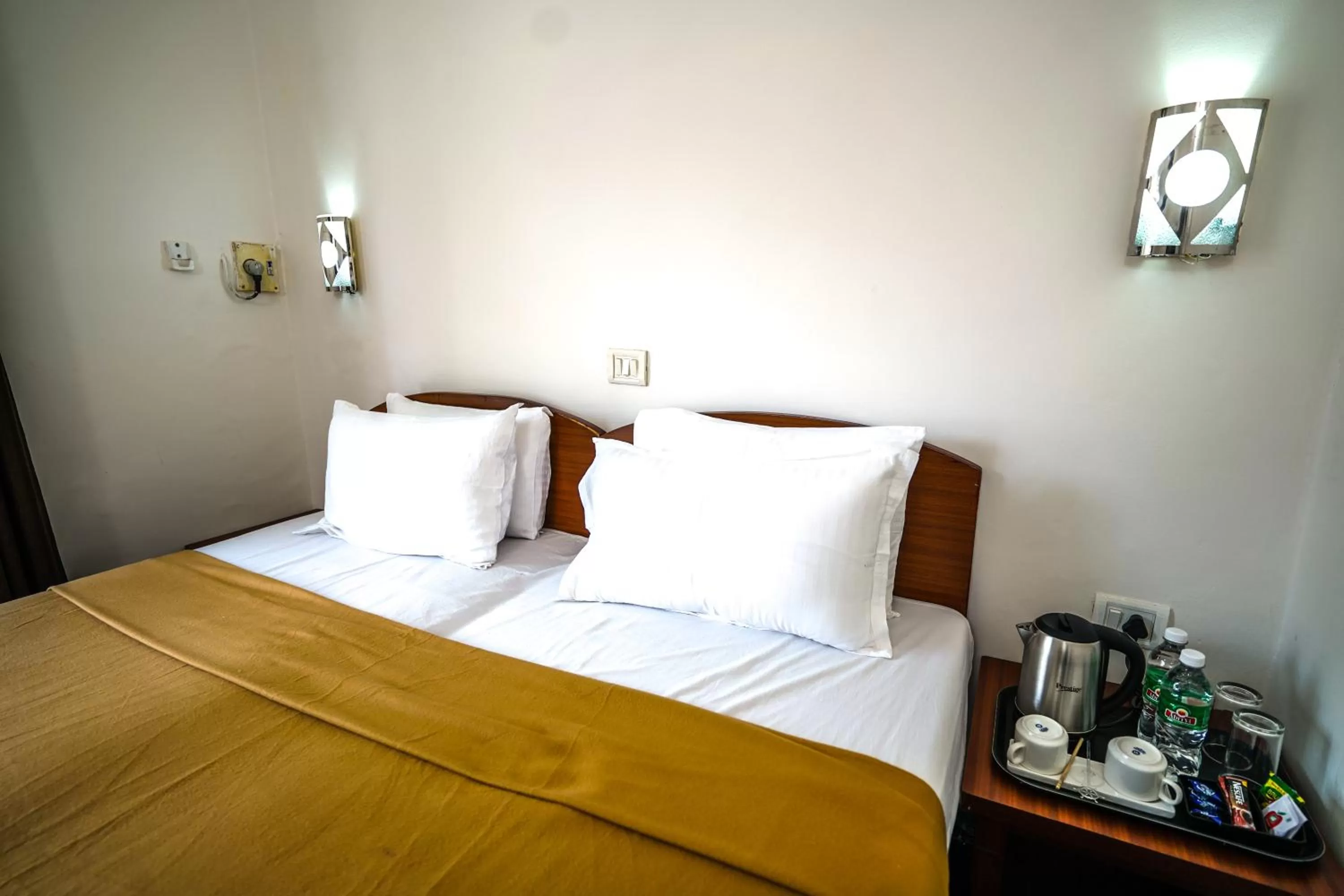 Photo of the whole room, Bed in Grande Ave Maria Resort