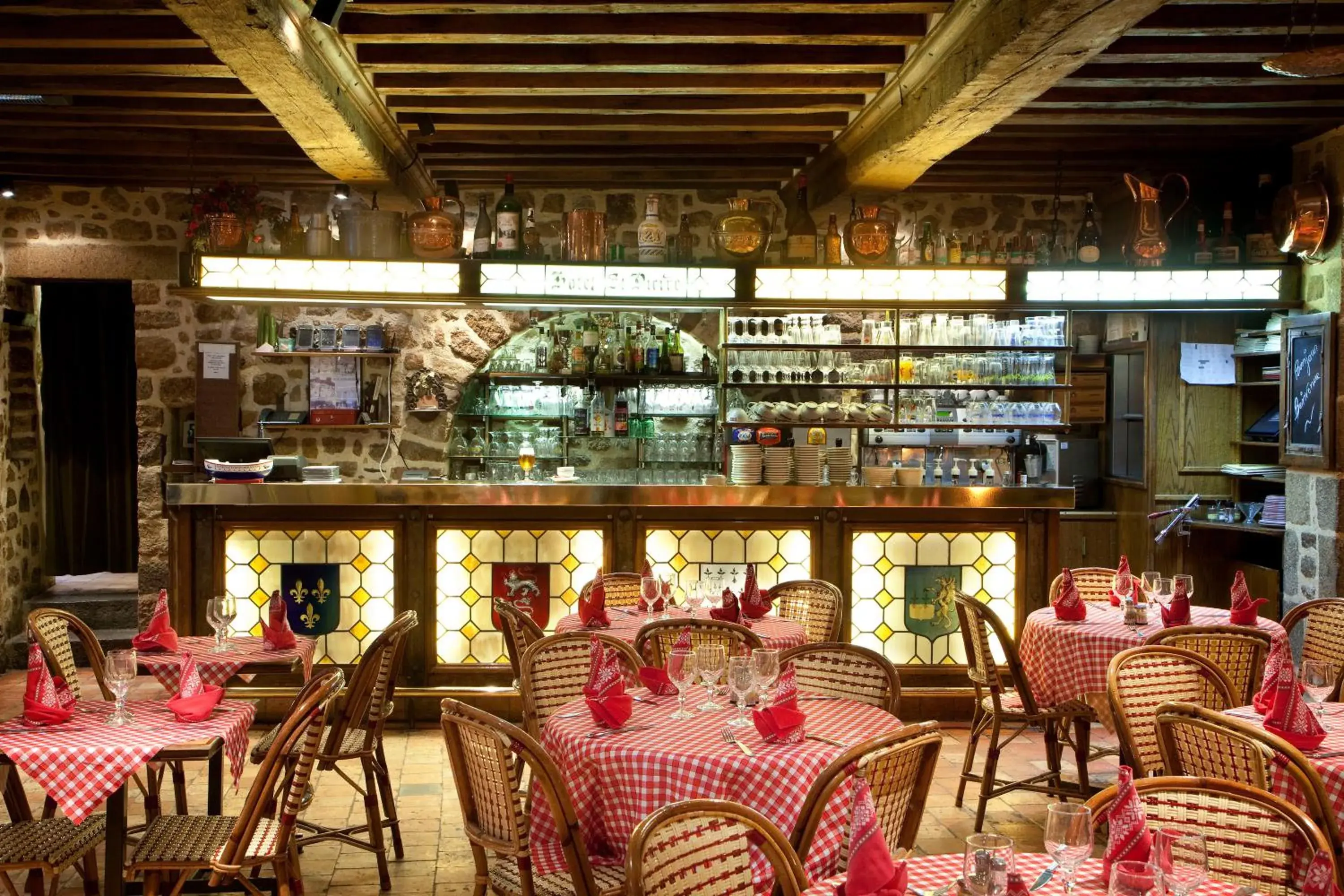 Lounge or bar in Auberge Saint Pierre Lounge or bar in Auberge Saint Pierre
