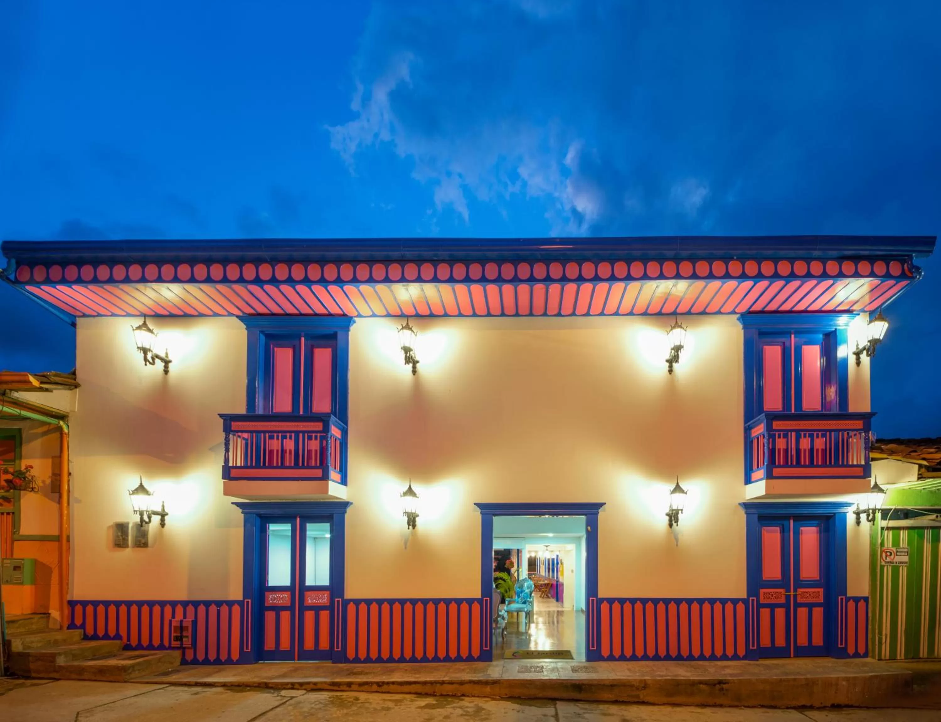 Facade/entrance in Hotel El Jardin