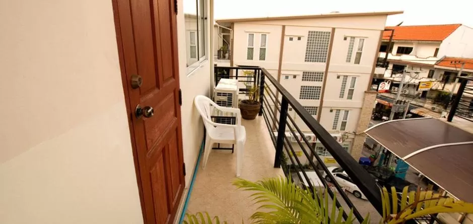 Bluebird Inn Pattaya