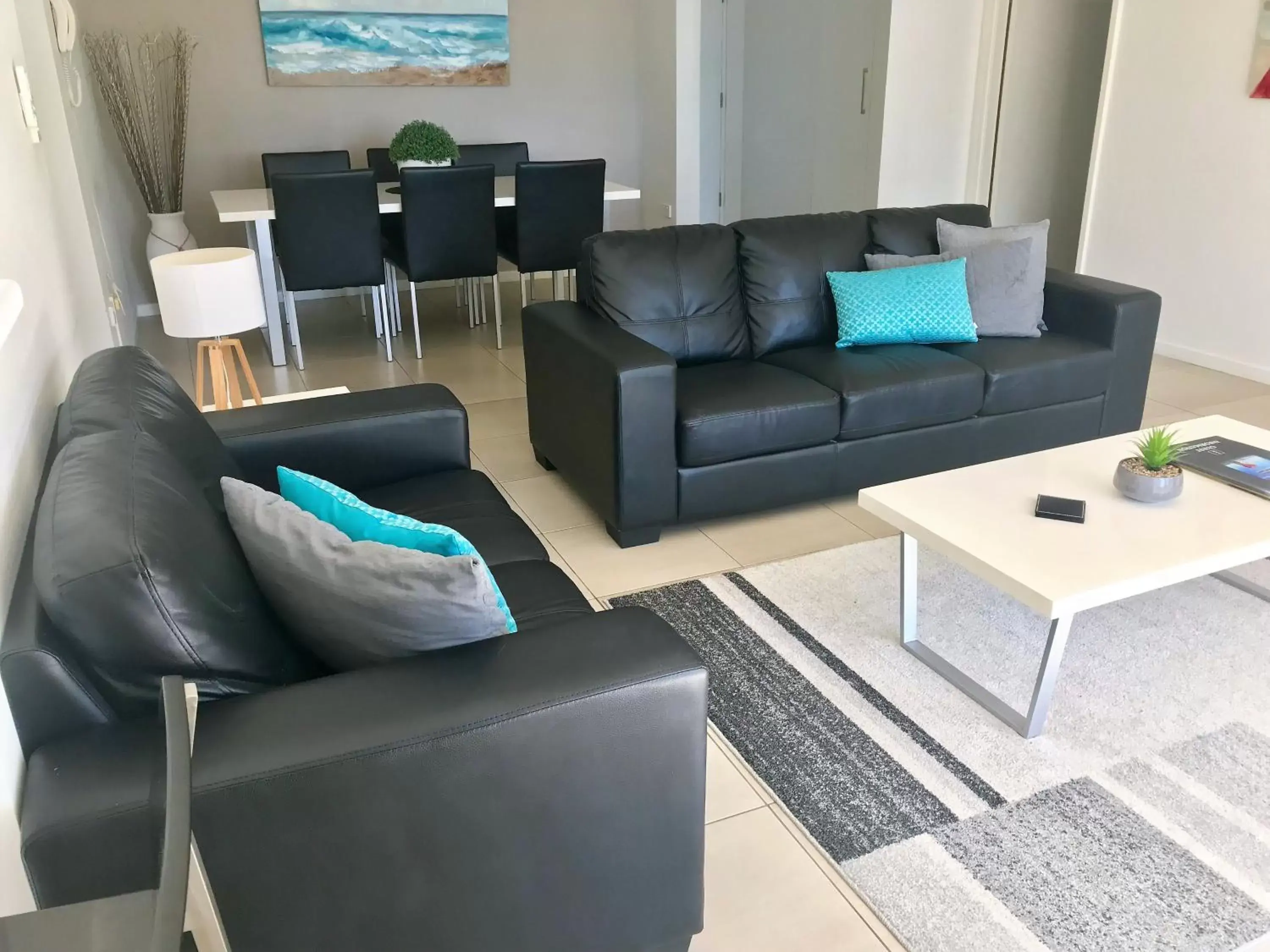 Living room, Seating Area in Solnamara Beachfront Apartments