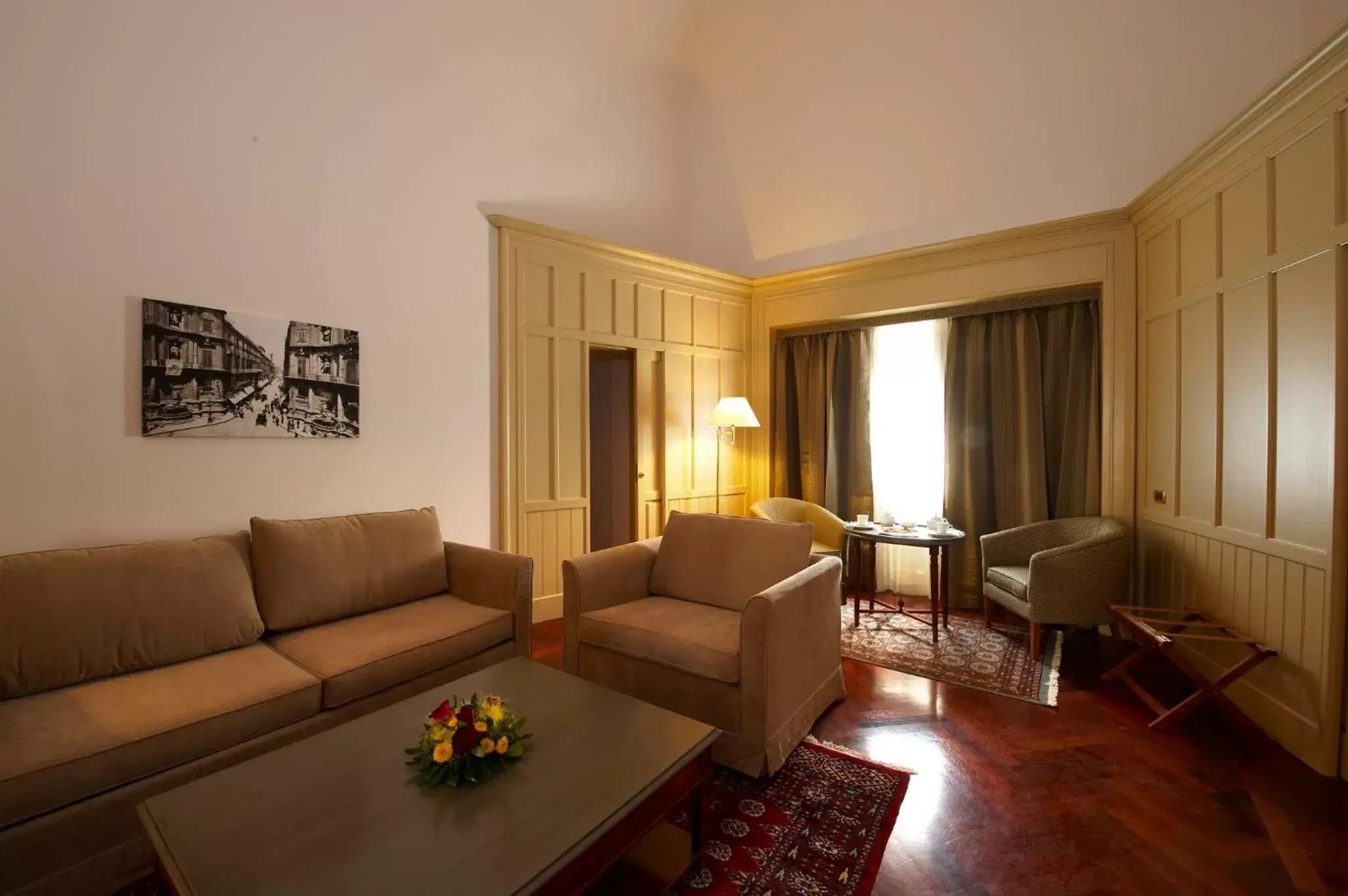 Living room, Seating Area in Grand Hotel Piazza Borsa