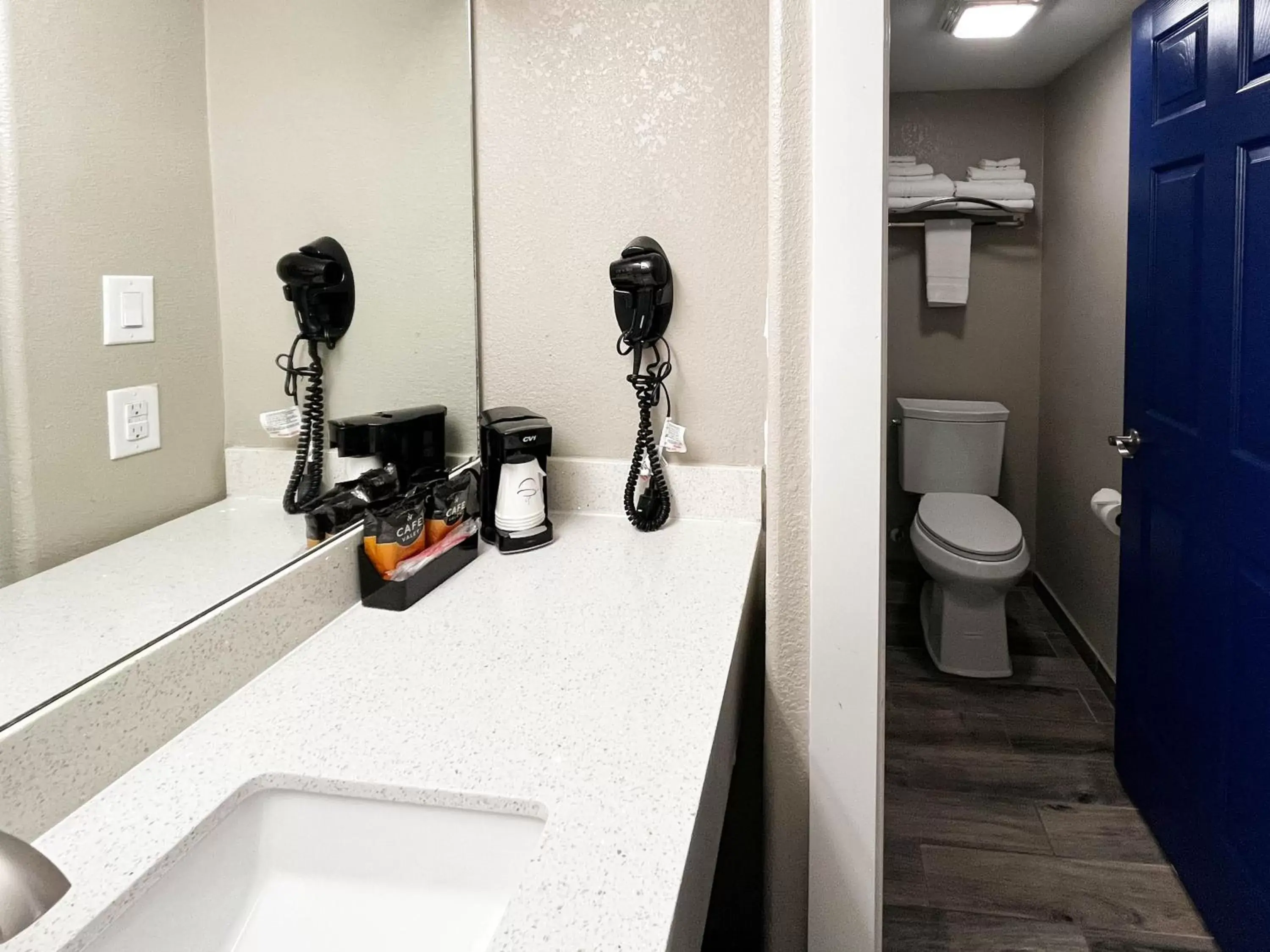 Bathroom in Studio 6 Suites Rockport, TX