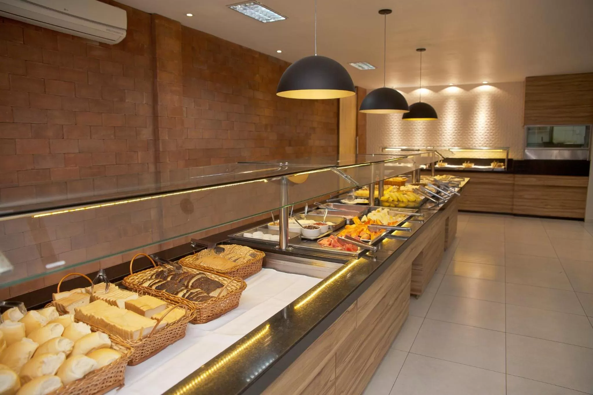 Restaurant/places to eat in Vallér Montanha Hotel