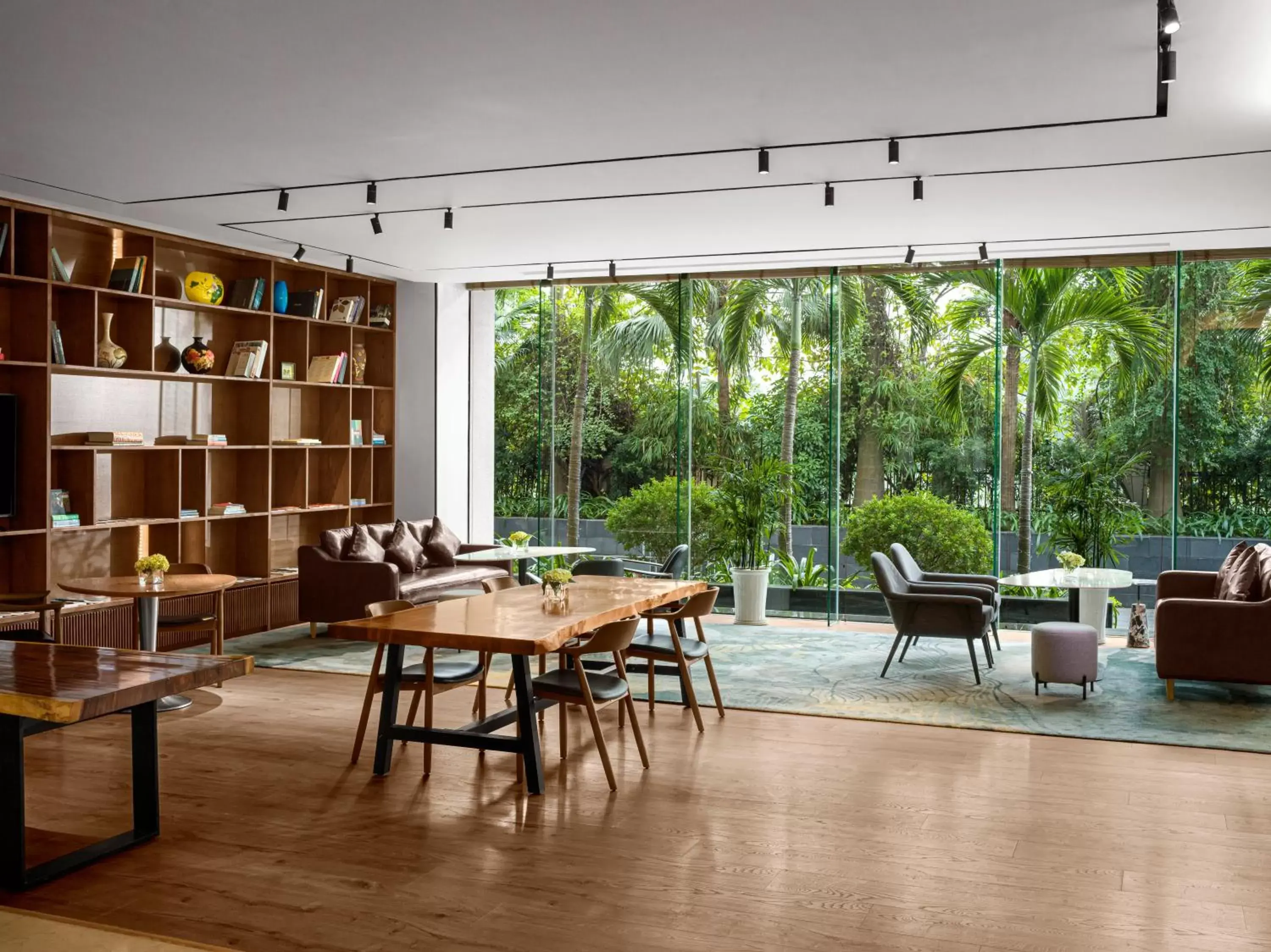 Library in Hyatt Regency West Hanoi