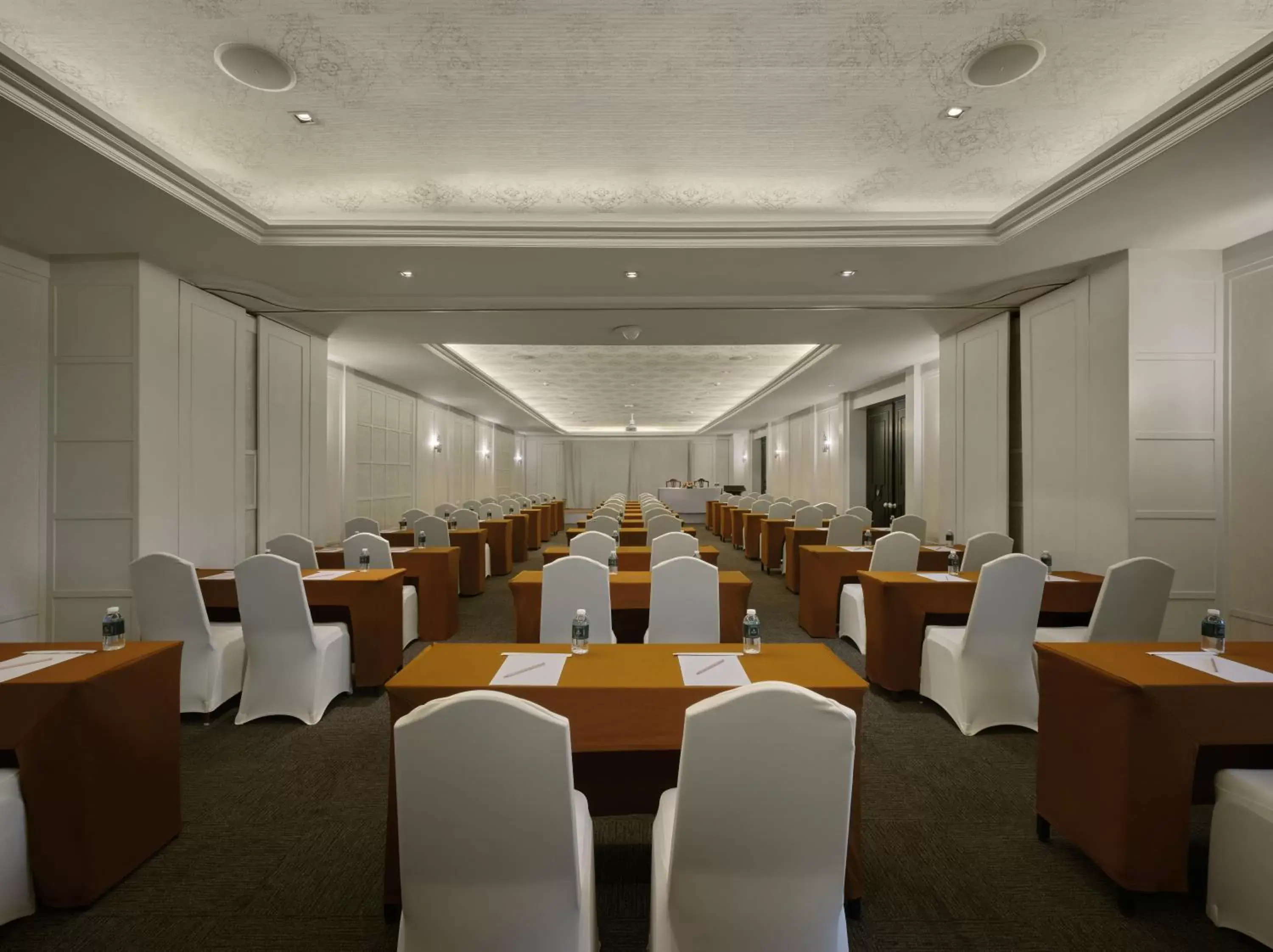 Meeting/conference room in Graph Hotel Bangkok