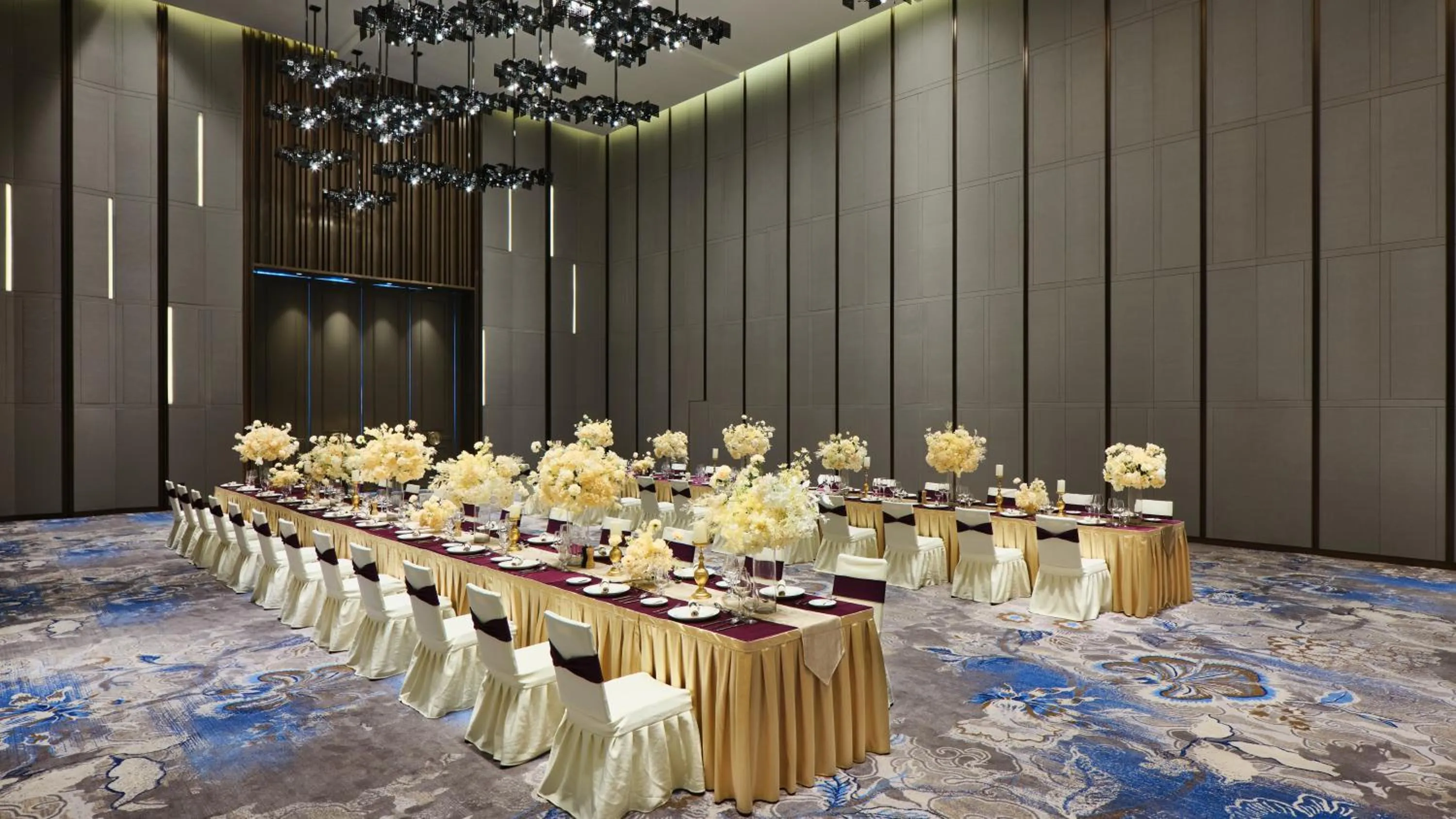 Banquet/Function facilities in Crowne Plaza Wuhan Development Zone by IHG