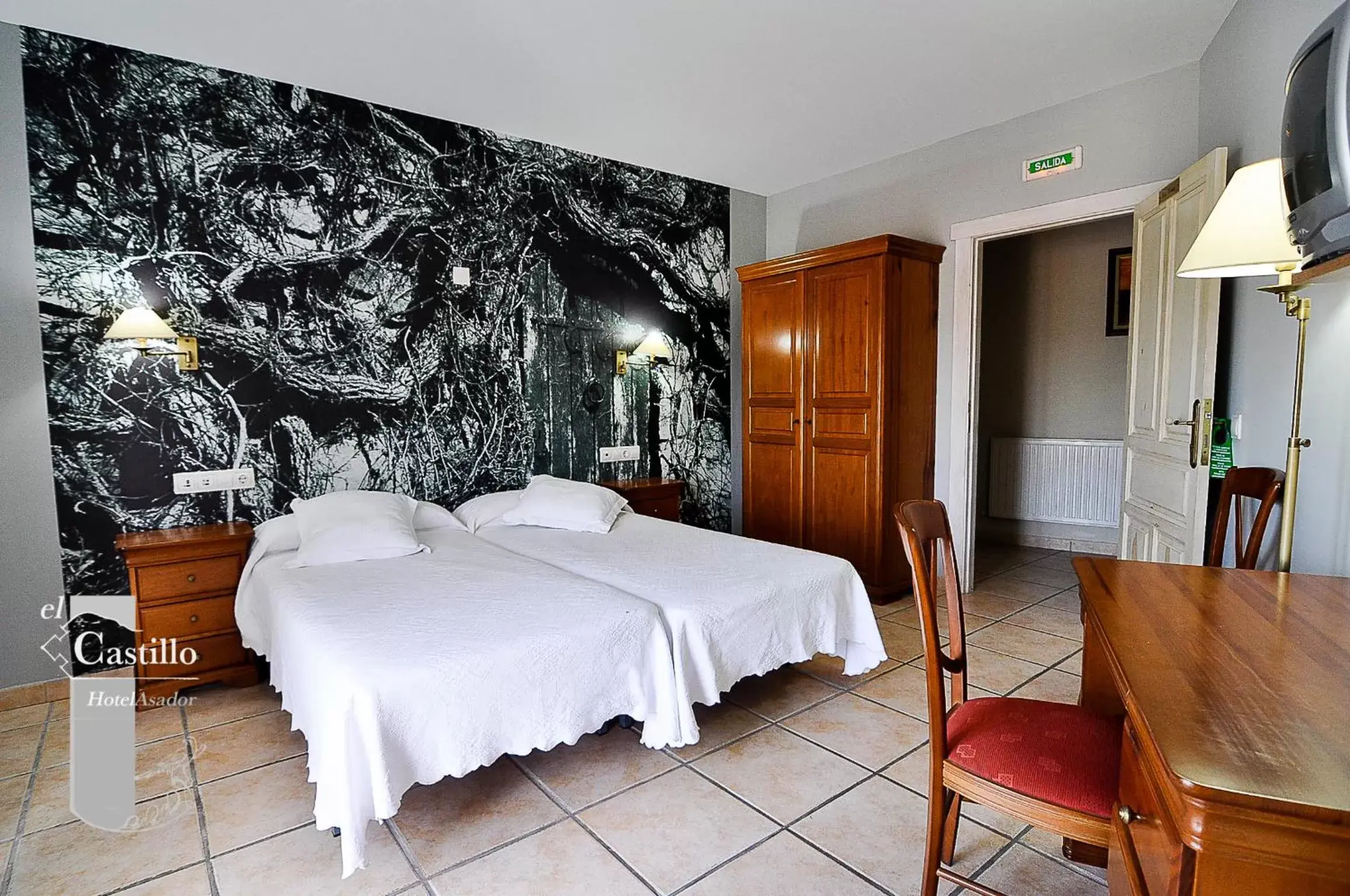 Photo of the whole room, Bed in Hotel Rural el Castillo