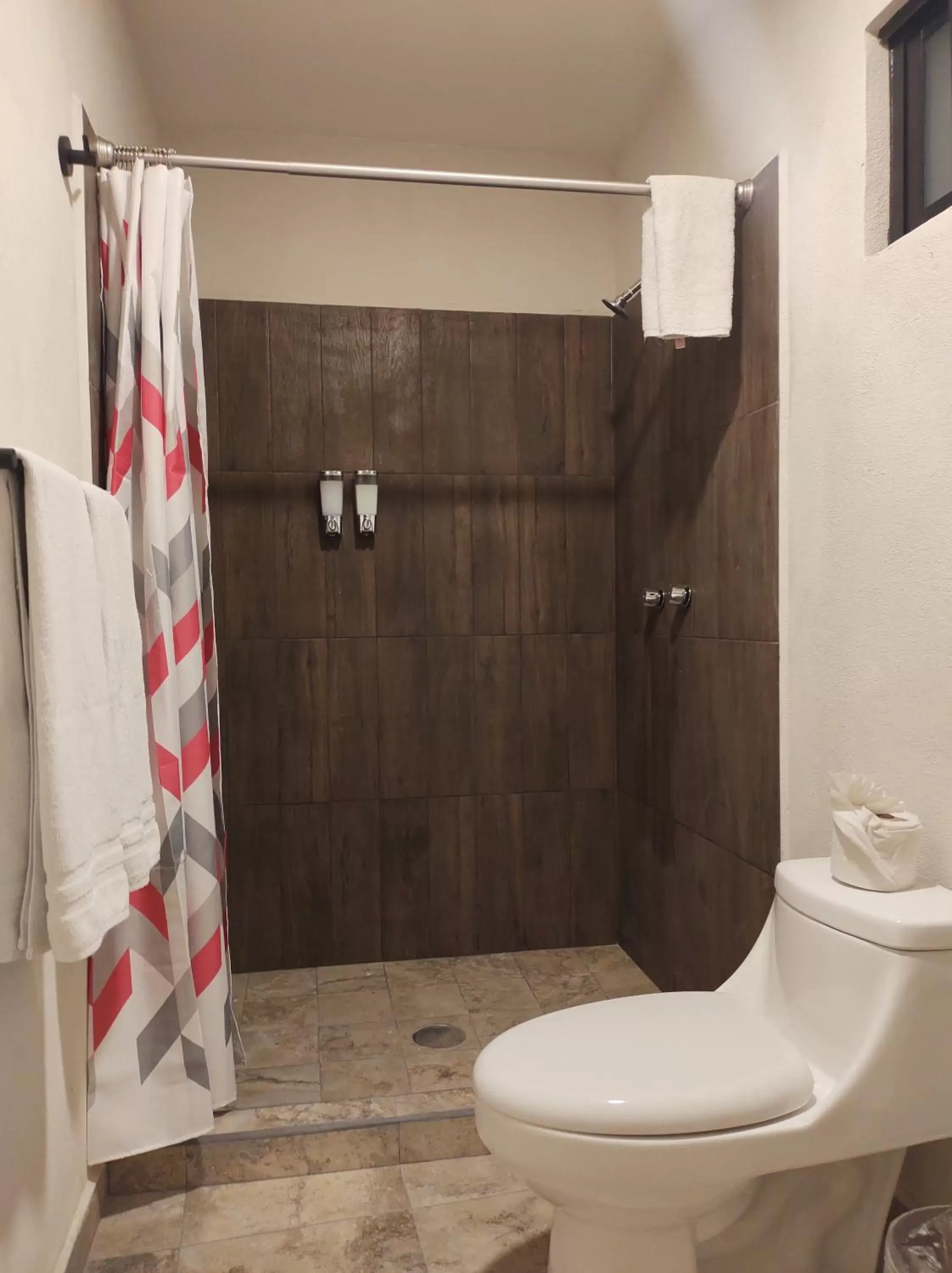Bathroom in Casona San Cayetano Suites & Lofts by Lunian